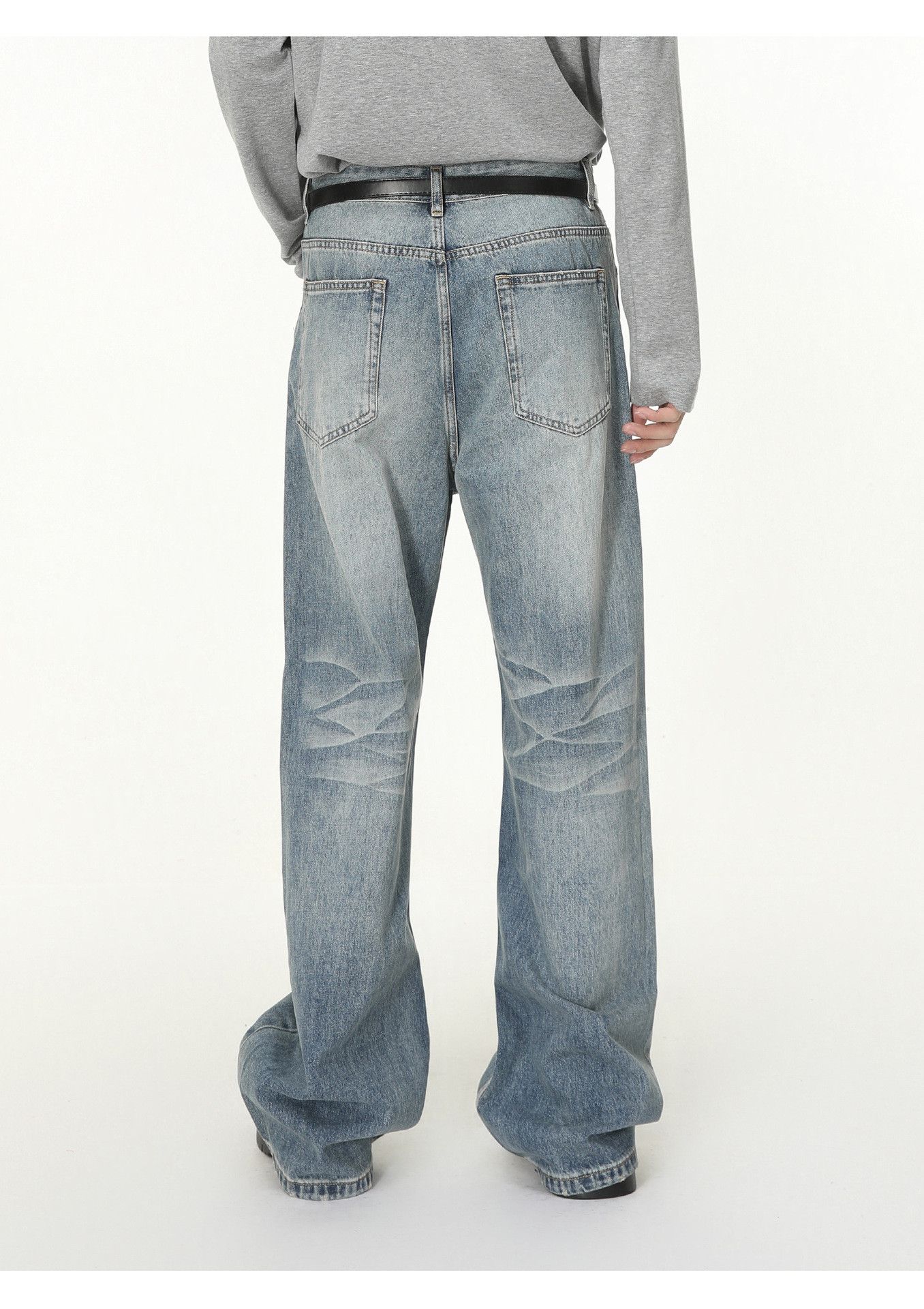 Vintage Men's washed distressed whiskered loose wide-leg jeans Size US 32 / EU 48 - 5 Thumbnail