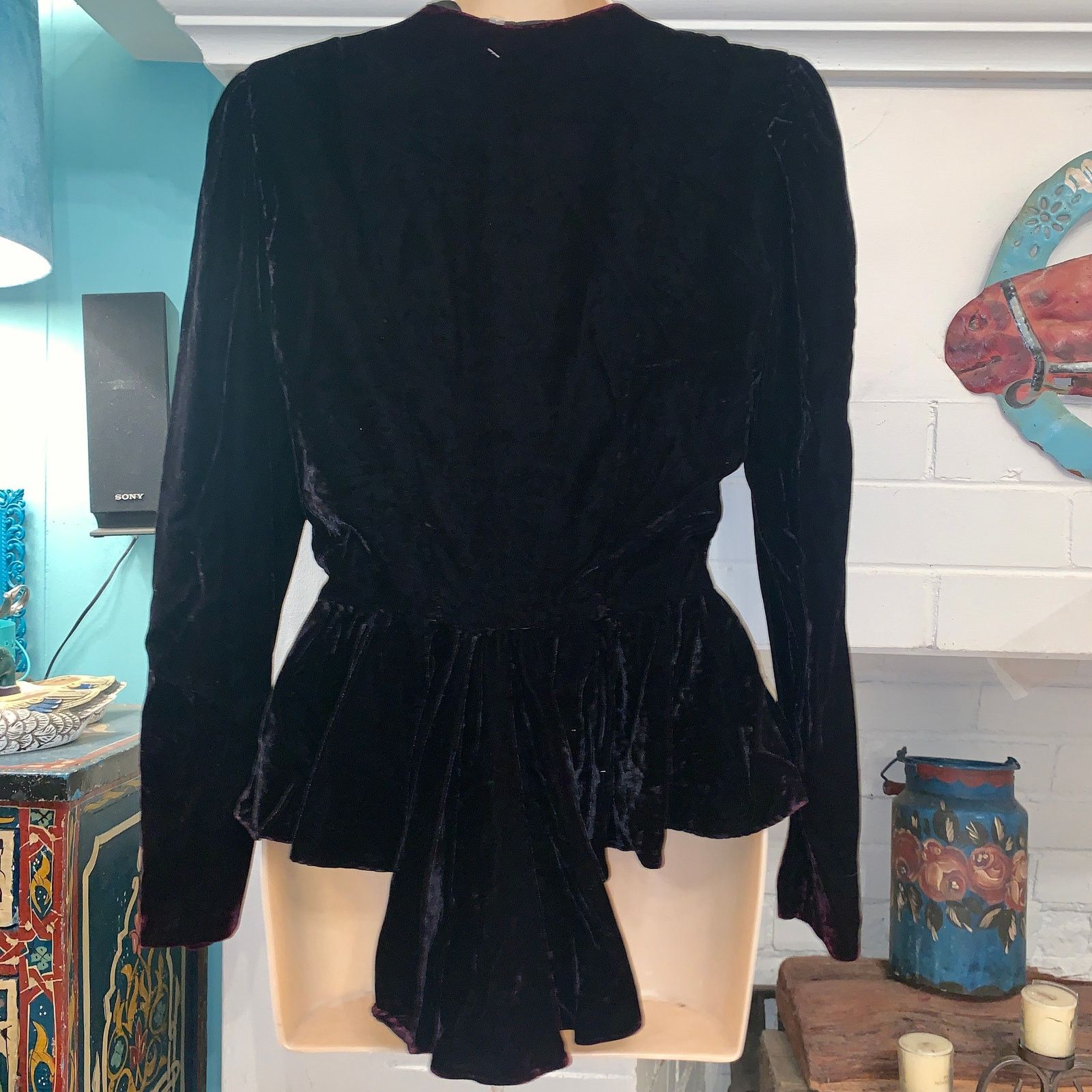 Vintage VINTAGE VELVET SEQUIN TRIM FITTED JACKET OR TOP EDWARDIAN Size S / US 4 / IT 40 - 3 Thumbnail