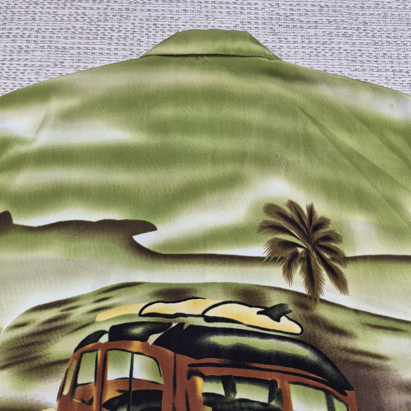 ALOHAS VINTAGE Ferugini! Hawaiian Button Up Shirt Mens XL Green Floral Surf Wagon Aloha Shirt Size US XL / EU 56 / 4 - 7 Thumbnail