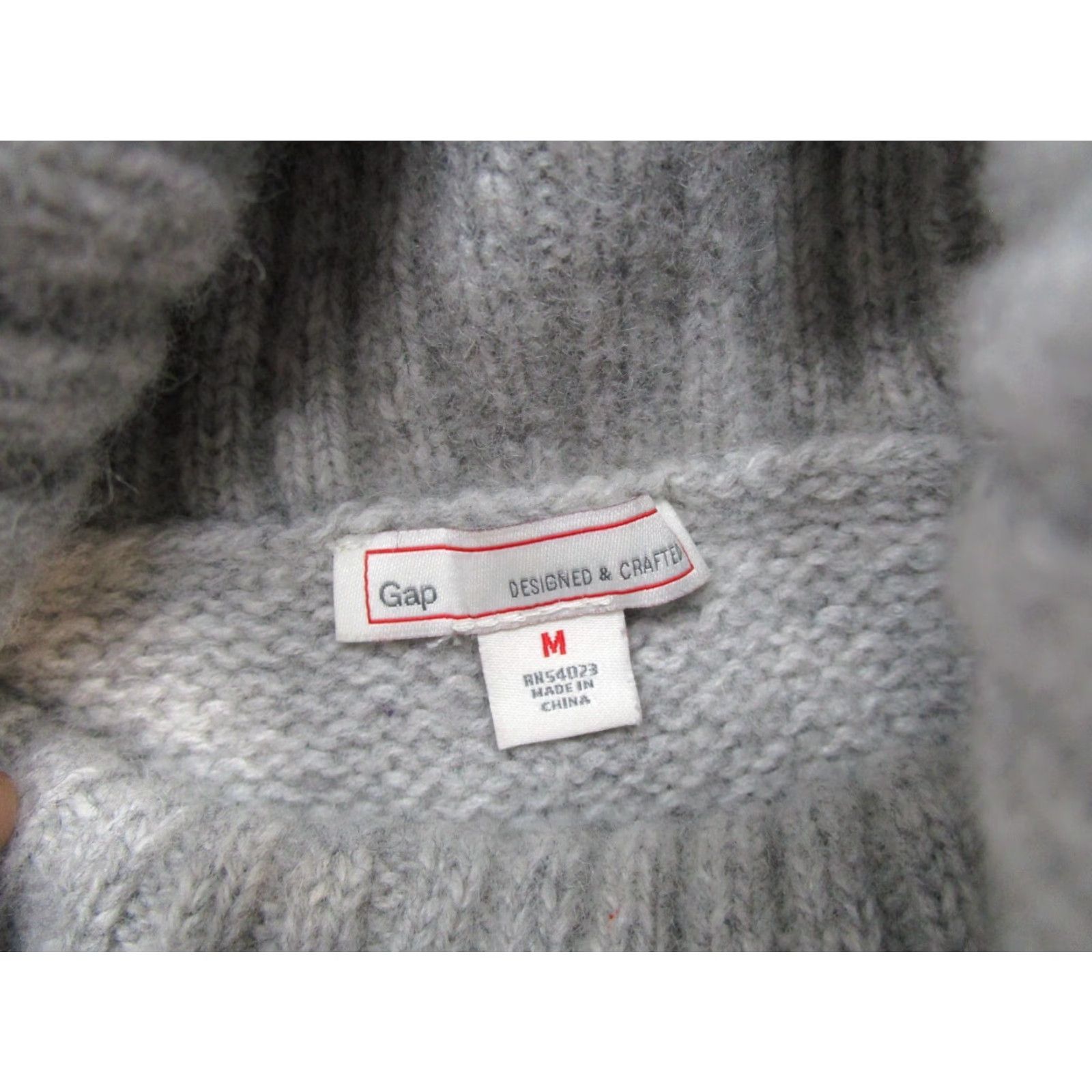 Gap **Women's Gray Wool Blend Turtleneck Pullover Size Medium Knit Sweater** User: Women's Gray Wool Blend Turtleneck Pullover Size Medium Knit Sweater Size M / US 6-8 / IT 42-44 - 3 Thumbnail