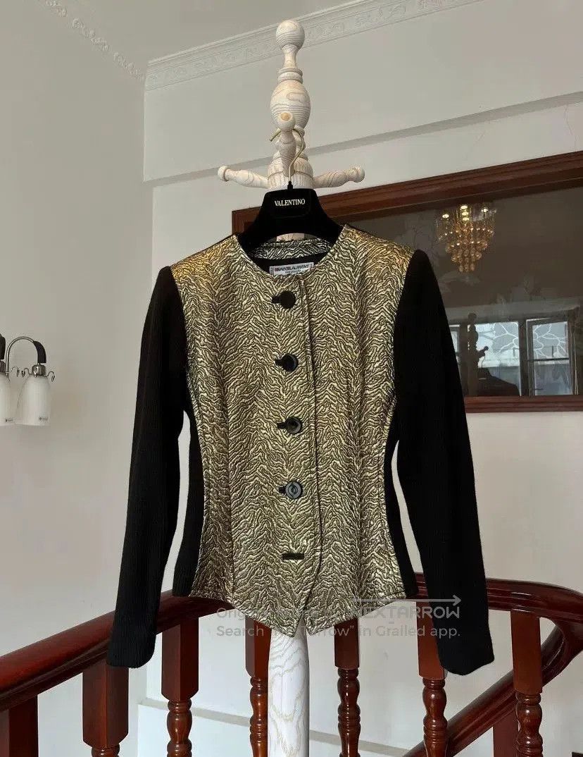 Saint Laurent Paris Yves Saint Laurent Gold Jacquard Knit Jacket. Size M / US 6-8 / IT 42-44 - 1 Thumbnail