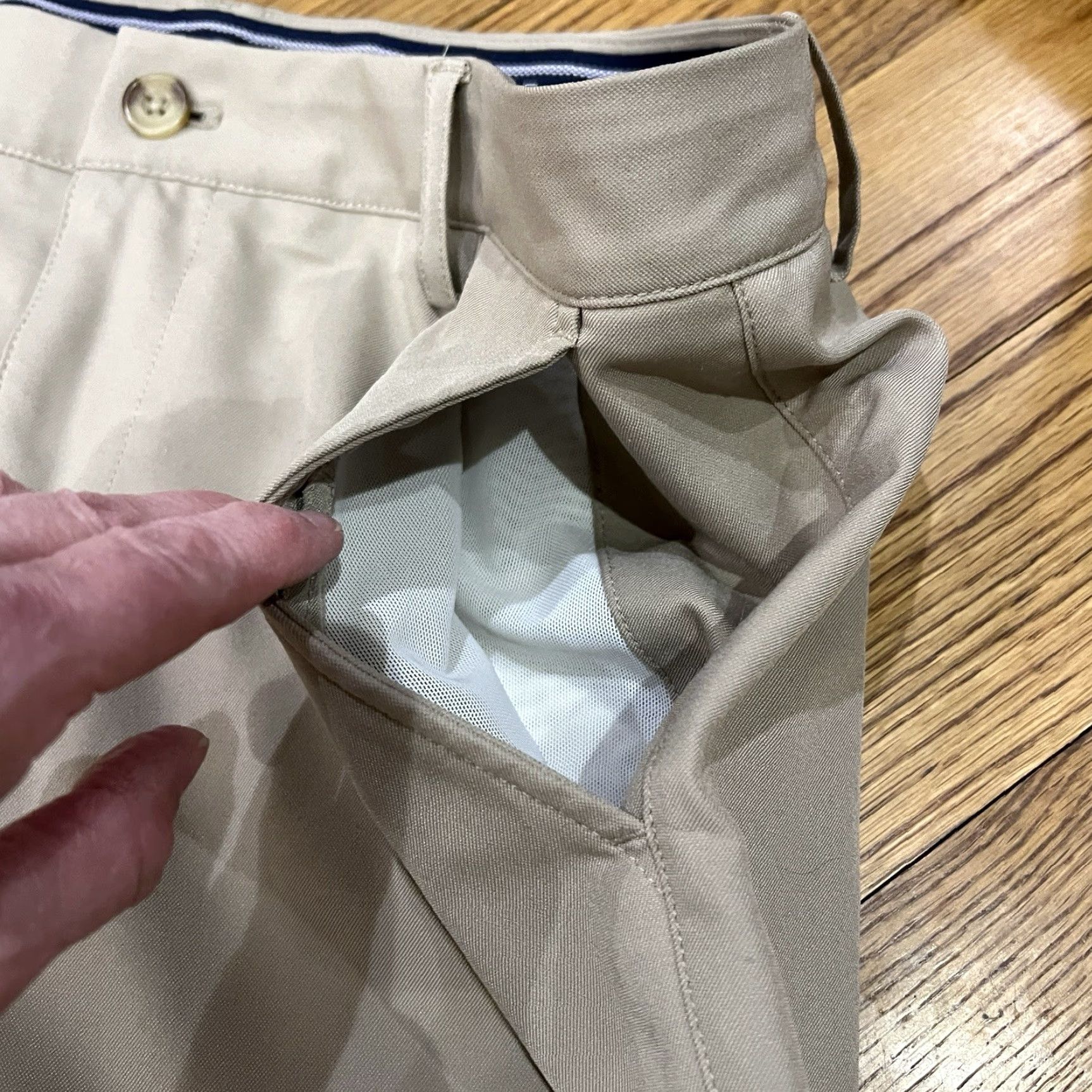 Vineyard Vines Vineyard Vines Beige Performance Athletic Golf Chino Preppy Link Pants Mens 35x32 Size US 35 - 7 Thumbnail