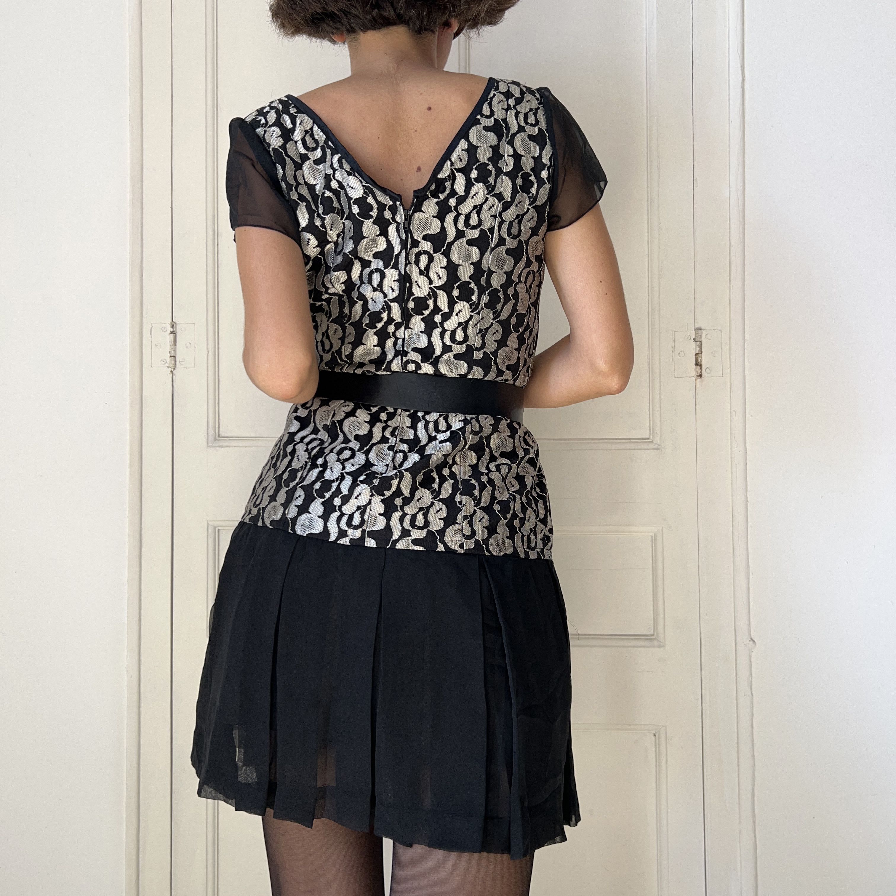 Vintage Vintage 90s Black Silver Lace Metallic Dress Size L / US 10 / IT 46 - 2 Thumbnail