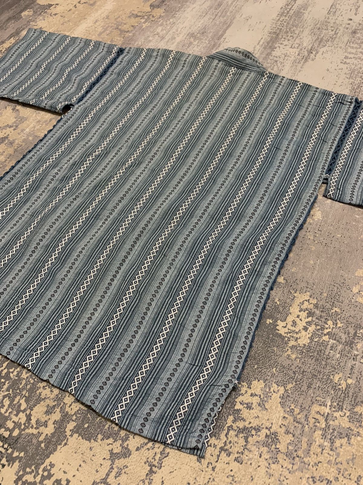 Vintage Japanese Kimono Vertical Stripe Design