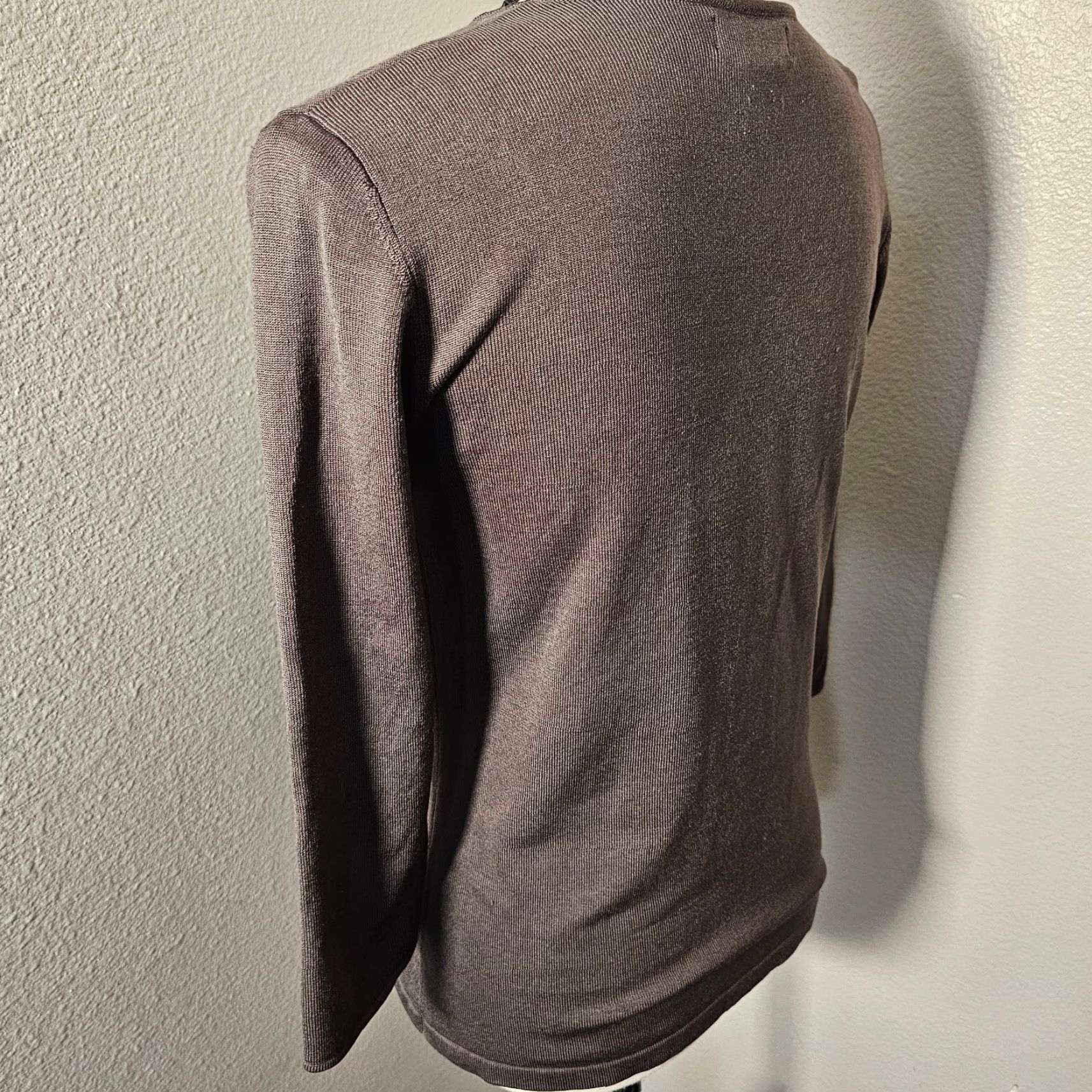 Banana Republic Banana Republic Women's Tunic Blouse Size M 3/4 Sleeve V-Neck Silk Blend Gray Brown Size M / US 6-8 / IT 42-44 - 4 Thumbnail