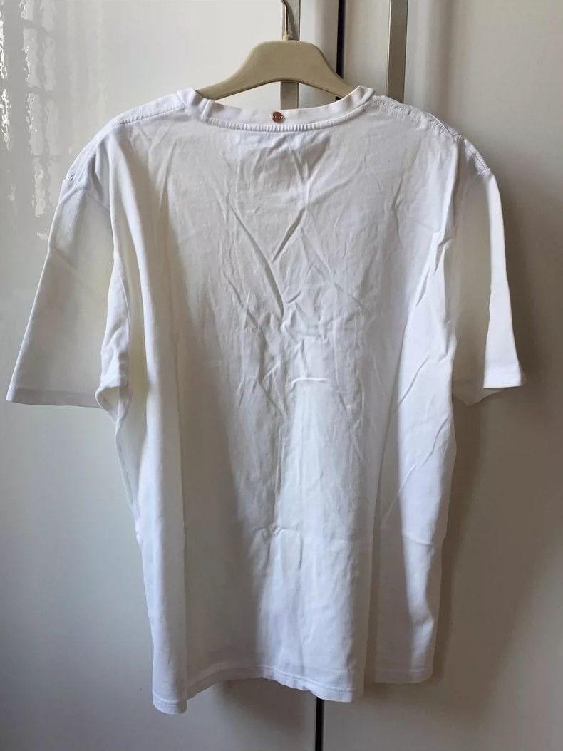 Givenchy Givenchy White Cowhide Round Neck T XL Size Size US XL / EU 56 / 4 - 7 Thumbnail