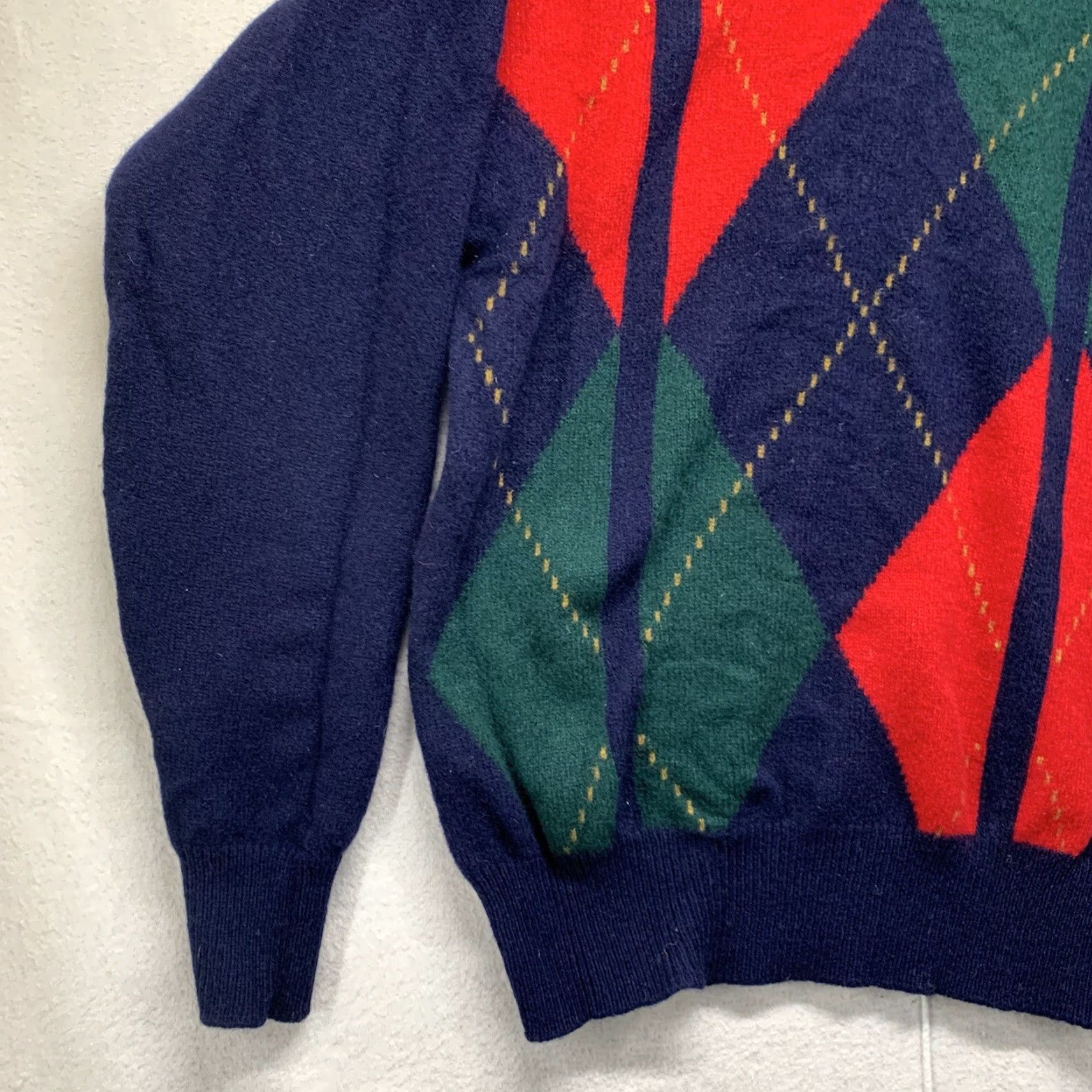 Vintage VINTAGE John Ashford Men’s Pullover Sweater Long Sleeve Crew Neck Argyle Knit Wool Lambswool Navy 80s 90s Retro Casual Size US M / EU 48-50 / 2 - 2 Thumbnail