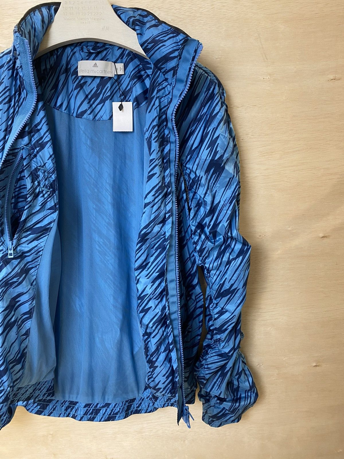 Adidas × Stella McCartney Stella McCartney Printed Performance Jacket M Size M / US 6-8 / IT 42-44 - 8 Thumbnail