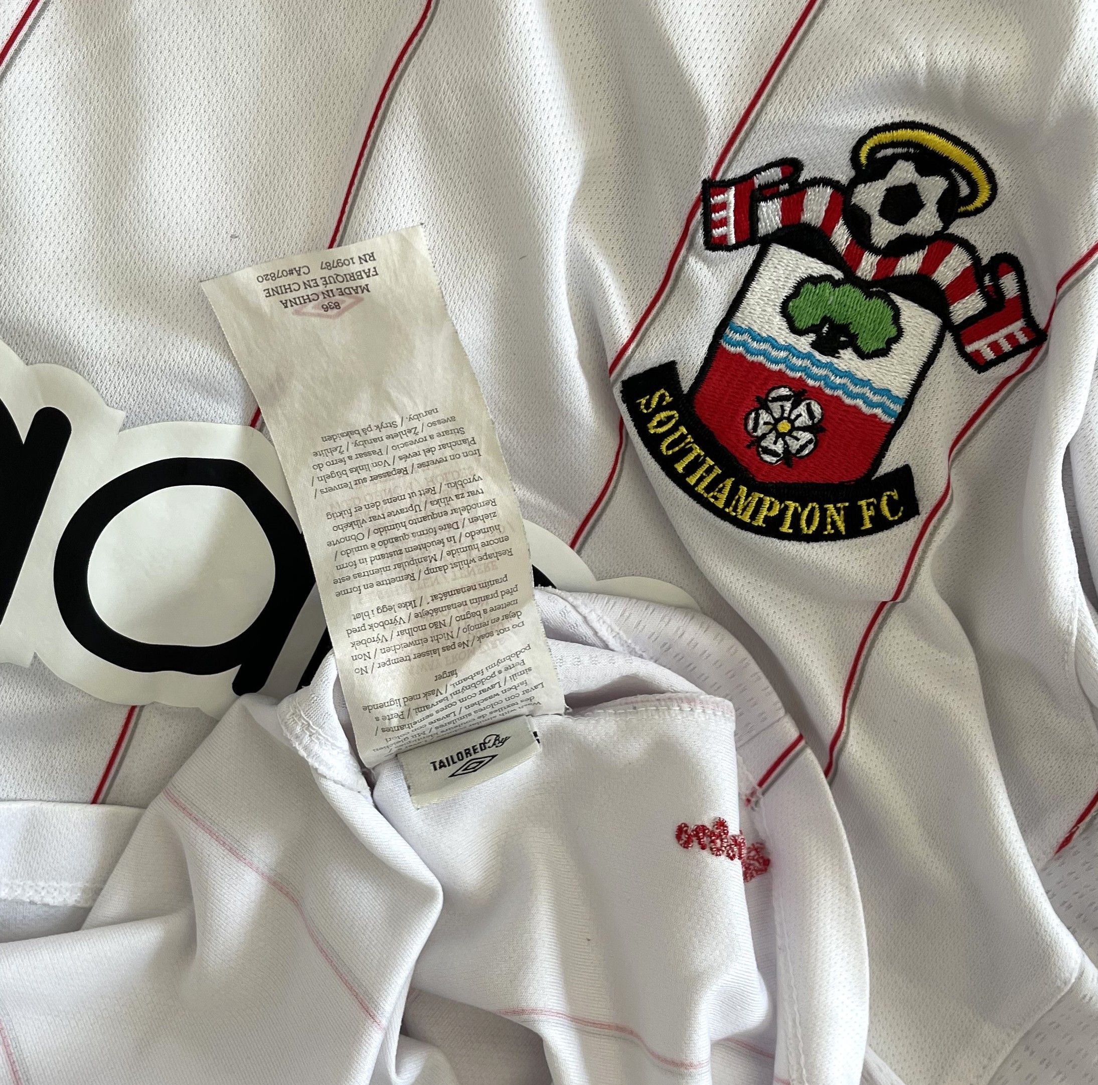 Umbro UMBRO SOUTHAMPTON FC 17 MATTY Size US S / EU 44-46 / 1 - 6 Thumbnail