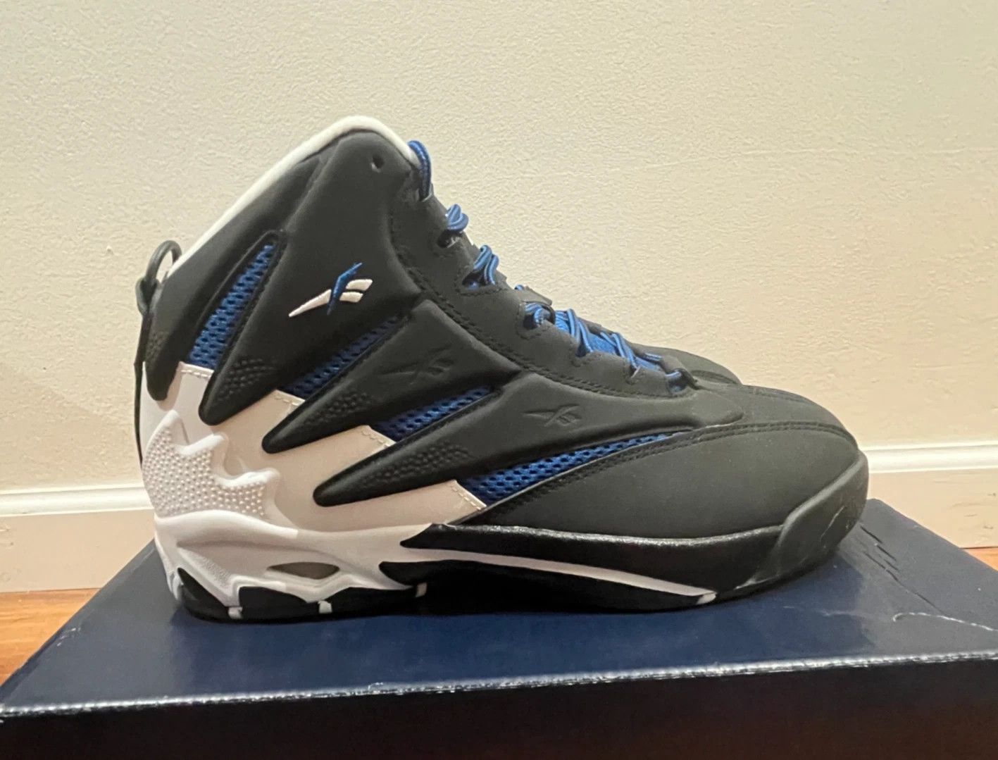 Reebok Blast Retro OG Size US 10 / EU 43 - 1 Thumbnail