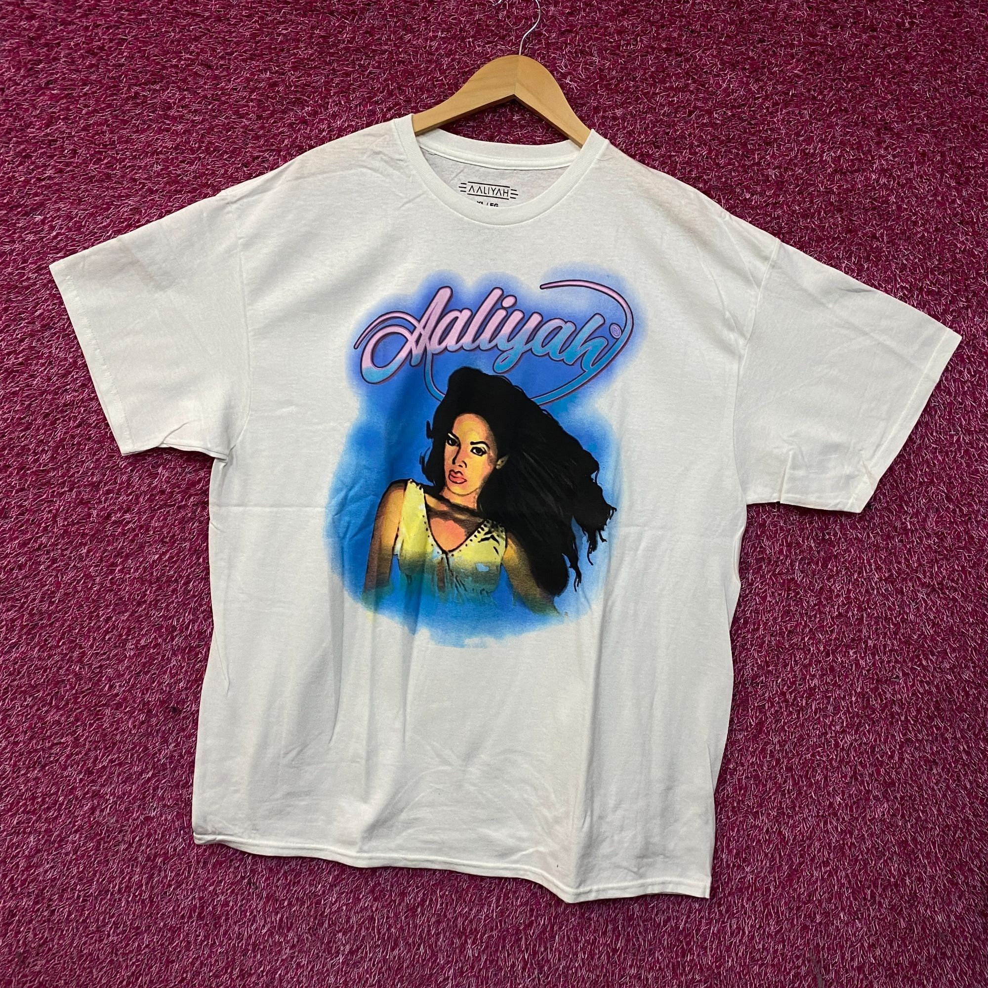 Other Aaliyah Airbrush Queen of Urban Pop Graphic T-Shirt XL Size US XL / EU 56 / 4 - 3 Thumbnail