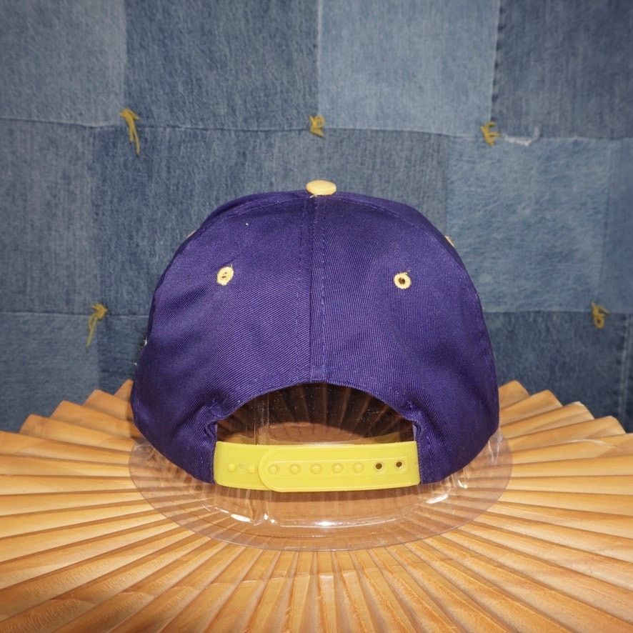 NBA OSFA - Vintage Y2K Los Angeles Lakers embroidered 1990s hat Size ONE SIZE - 4 Thumbnail