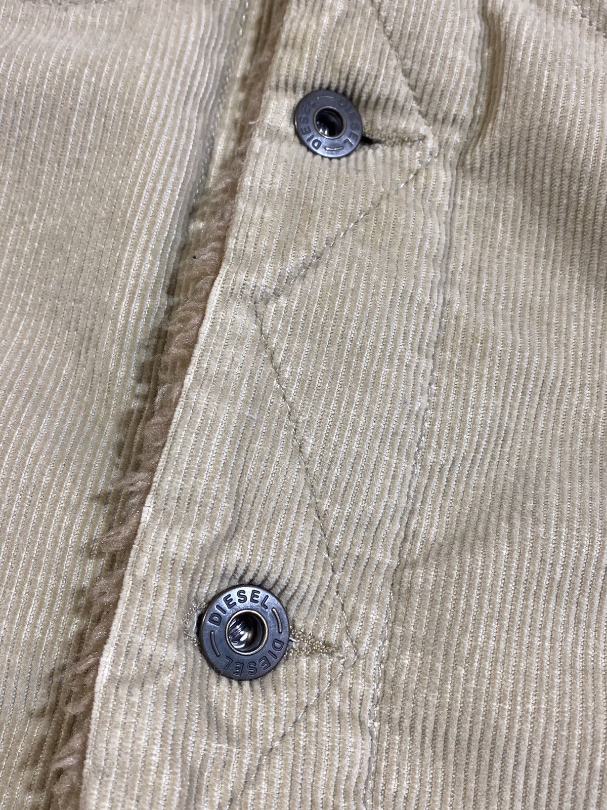 Diesel × Vintage Vintage Diesel Corduroy Sherpa y2k streetwear style jacket Size XL / US 12-14 / IT 48-50 - 9 Thumbnail