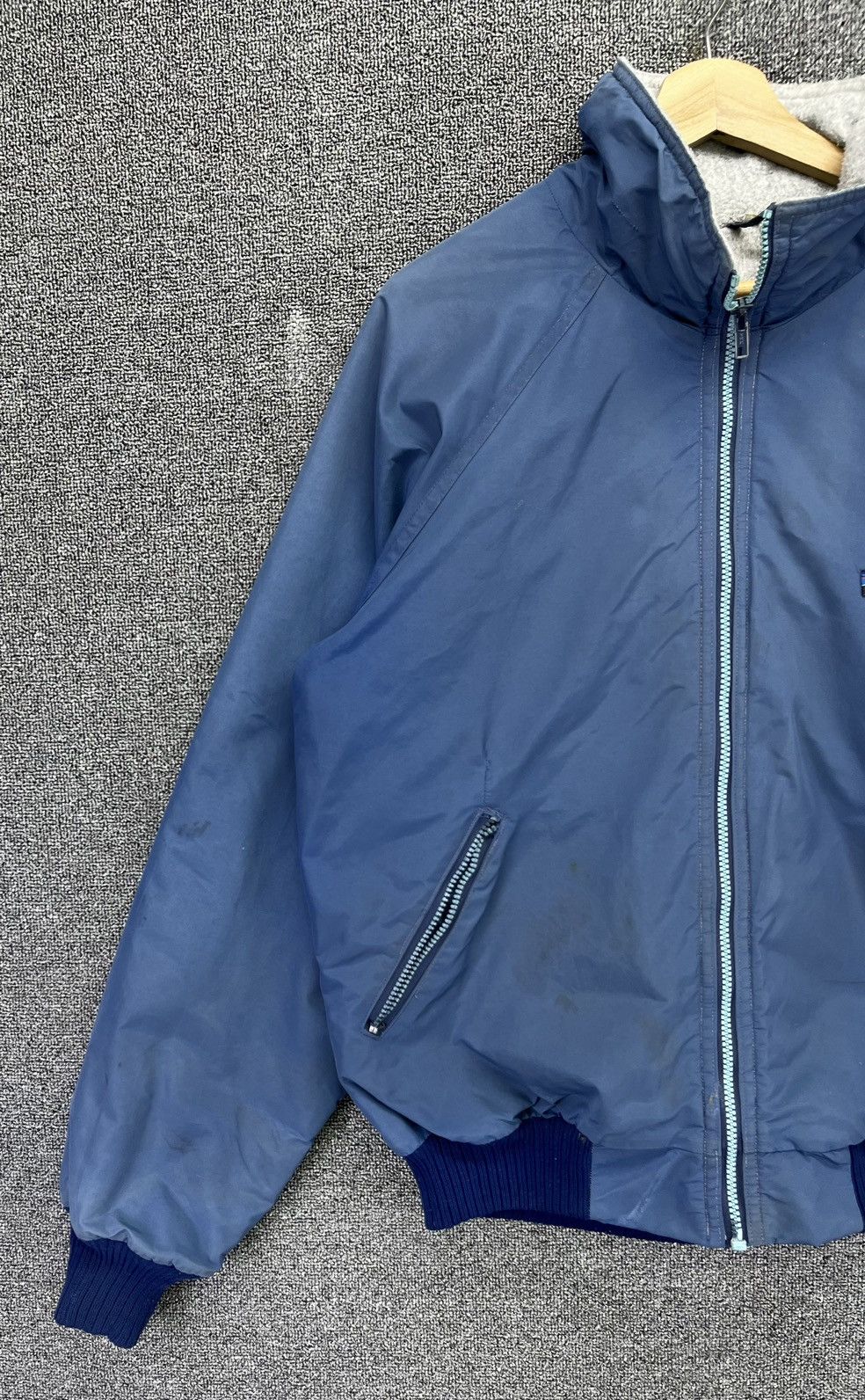 Patagonia Vintage Patagonia Trashed Varsity Bomber Style Jacket Size US L / EU 52-54 / 3 - 3 Thumbnail