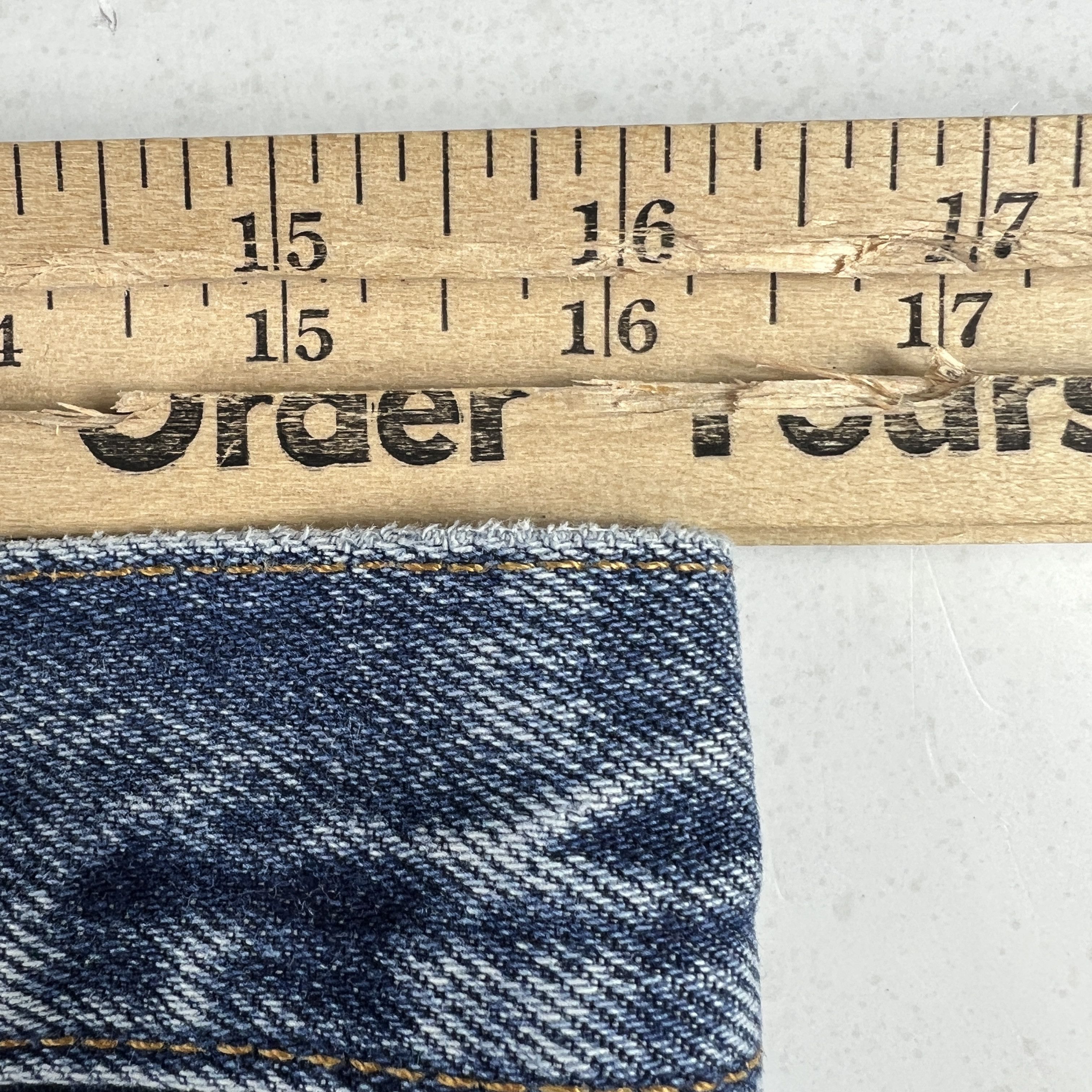 Levi's × Vintage Y2K Levi's Jean Shorts Whiskers Cut Off Cotton Denim Jorts Size US 32 / EU 48 - 17 Thumbnail