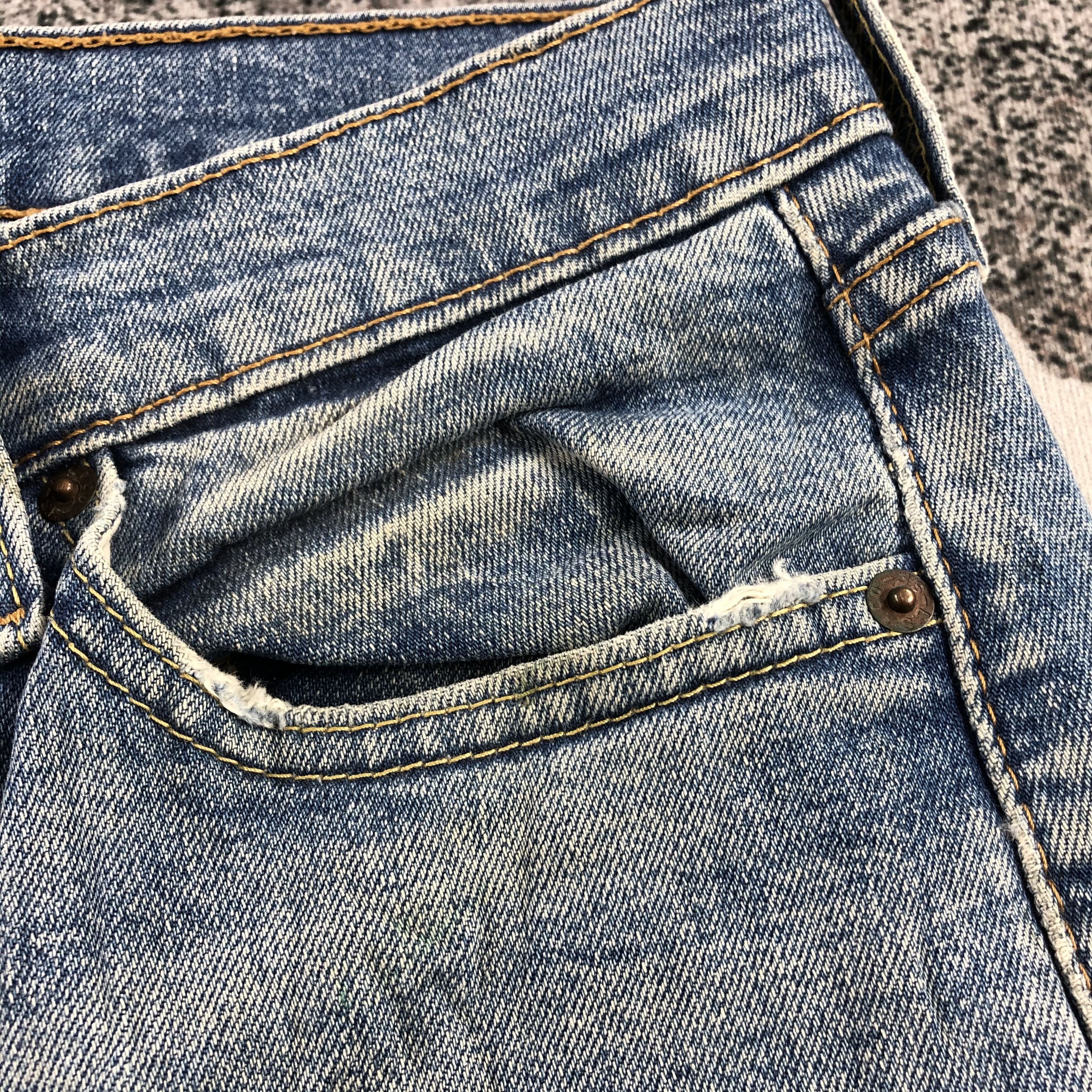 Levi's Levi's 510 Jeans Faded Blue Denim KJ839 Size US 31 - 11 Thumbnail