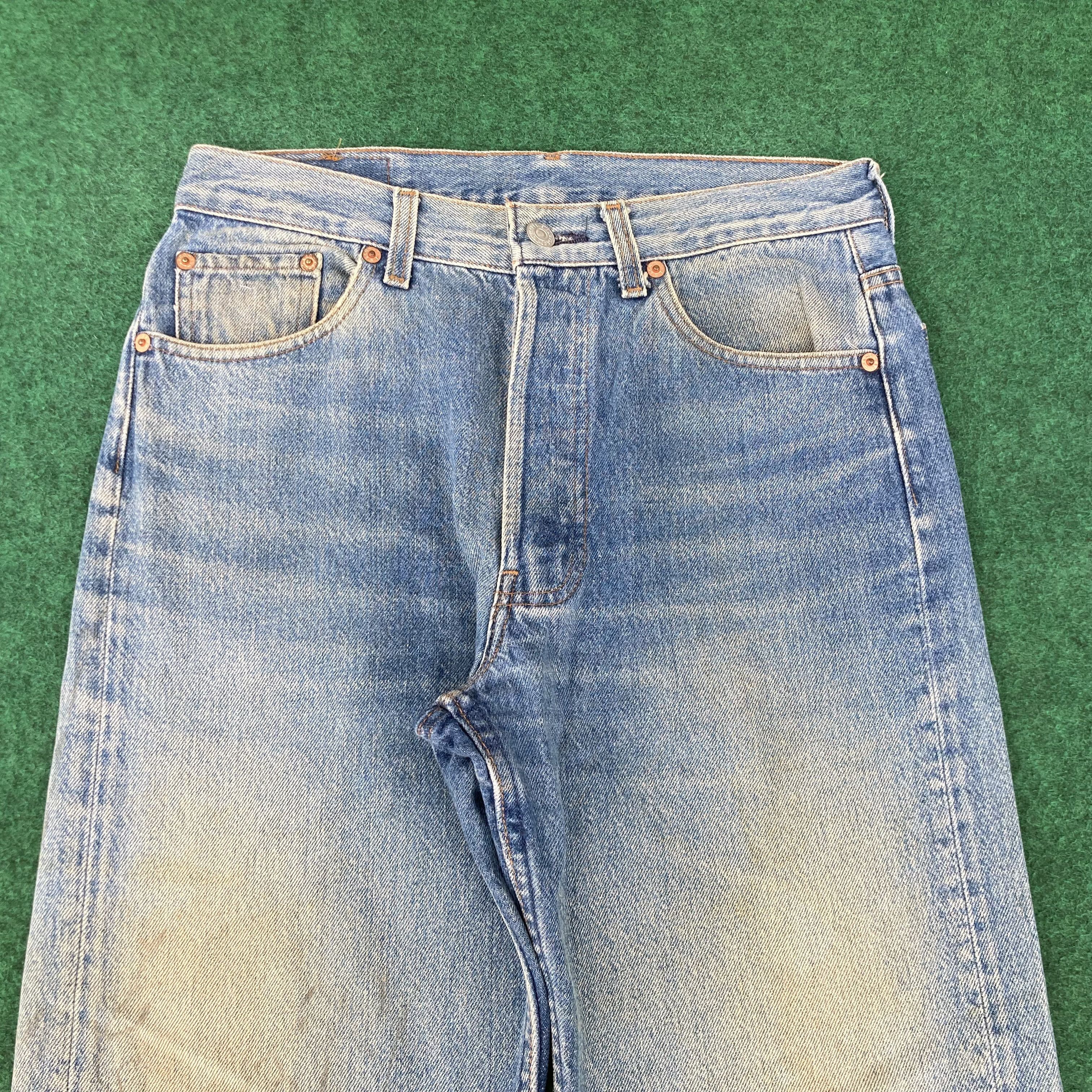 Levi's 28x31.5 Vintage Levis 501 Button Fly Blue Denim 28 Jeans Size US 28 / EU 44 - 3 Thumbnail
