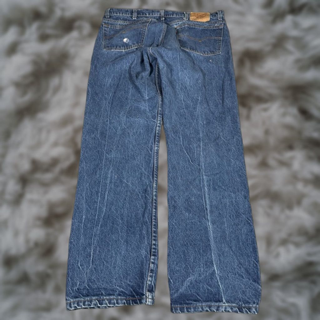 Levi's VINTAGE Levi's 505 Jeans Mens 42x34 Distressed USA Straight Fit 5-Pocket Denim Cotton Blue Regular Size US 38 / EU 54 - 1 Thumbnail