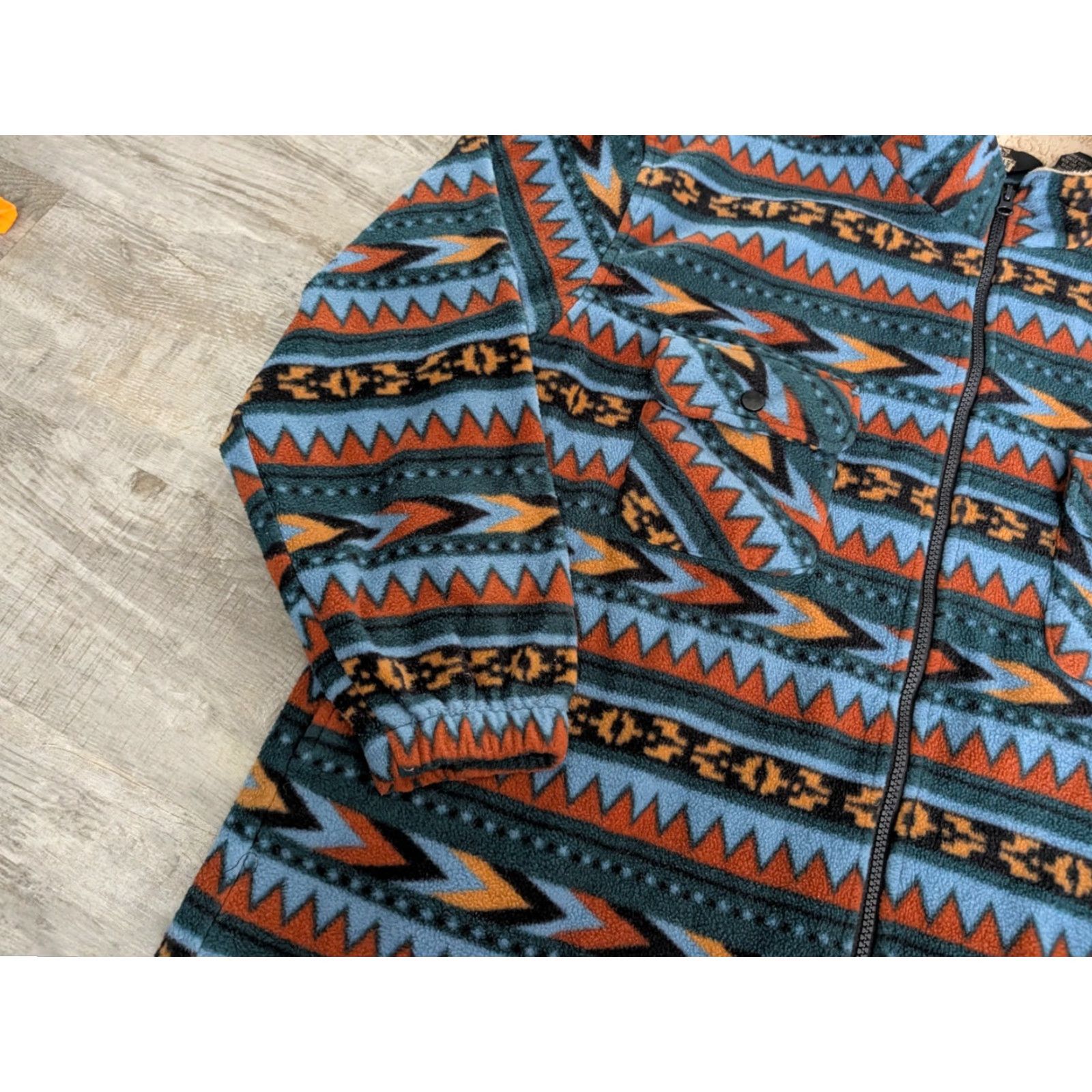 Vintage VINTAGE Guide Gear Mens Full Zip Aztec Southwest Print Sherpa Lined Collar Fleece Jacket XL Blue Mens 90s Southwestern Outdoor Hiking Walking Size US XL / EU 56 / 4 - 4 Thumbnail