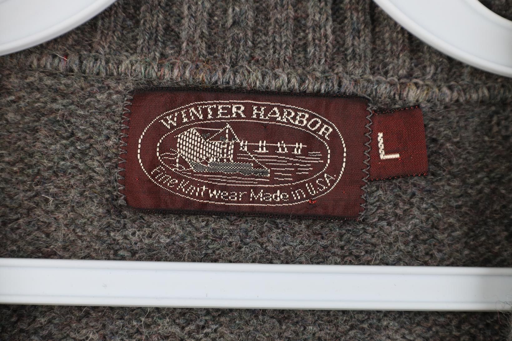 Vintage Vintage 70s Streetwear Wool V-Neck Sweater Vest Gray USA Size US L / EU 52-54 / 3 - 4 Thumbnail