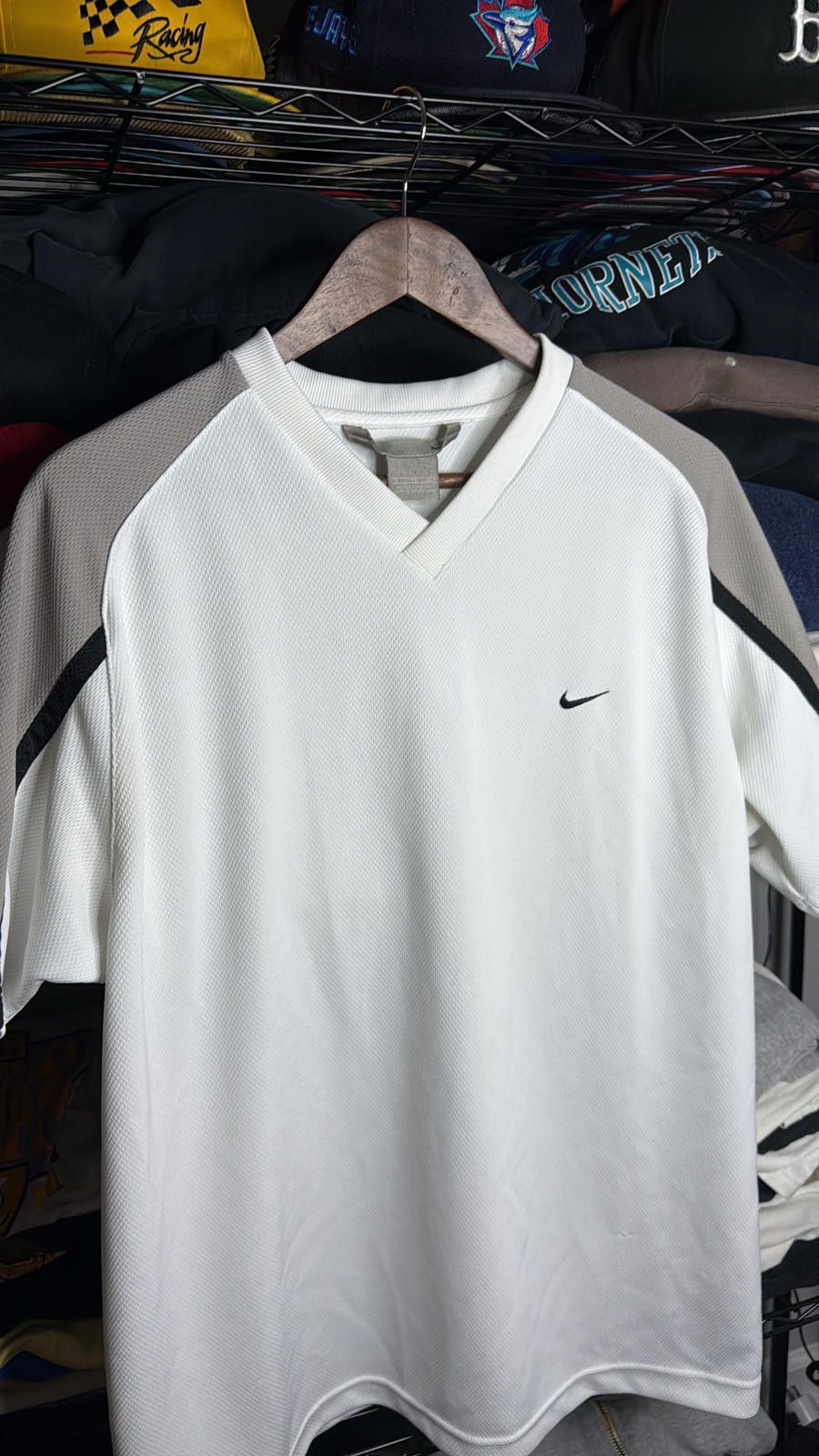 Nike Vintage Nike V-Neck Performance Shirt Size US XL / EU 56 / 4 - 2 Thumbnail
