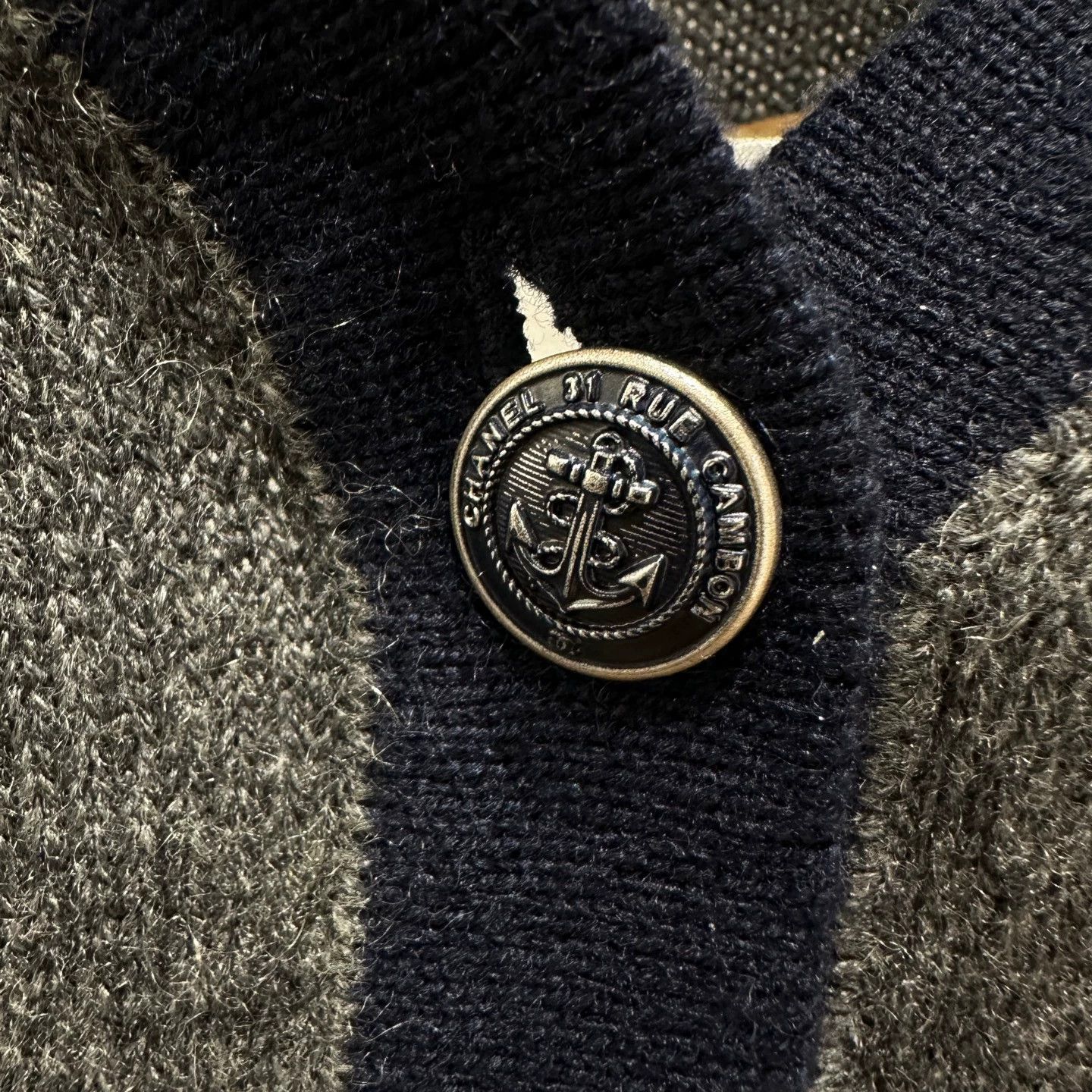 Chanel Chanel apr110 Blue-Gray 2-Pocket Cashmere Jumper 36 Size XS / US 0-2 / IT 36-38 - 6 Thumbnail