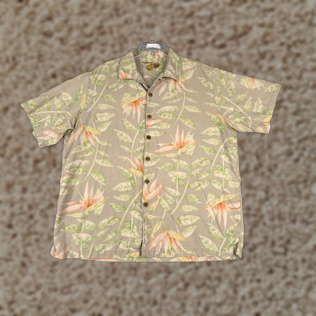 Paradise VINTAGE Caribbean Shirt Mens Large Gray Floral Bird Of Paradise Wood Button 100% Silk Size US L / EU 52-54 / 3 - 1 Thumbnail