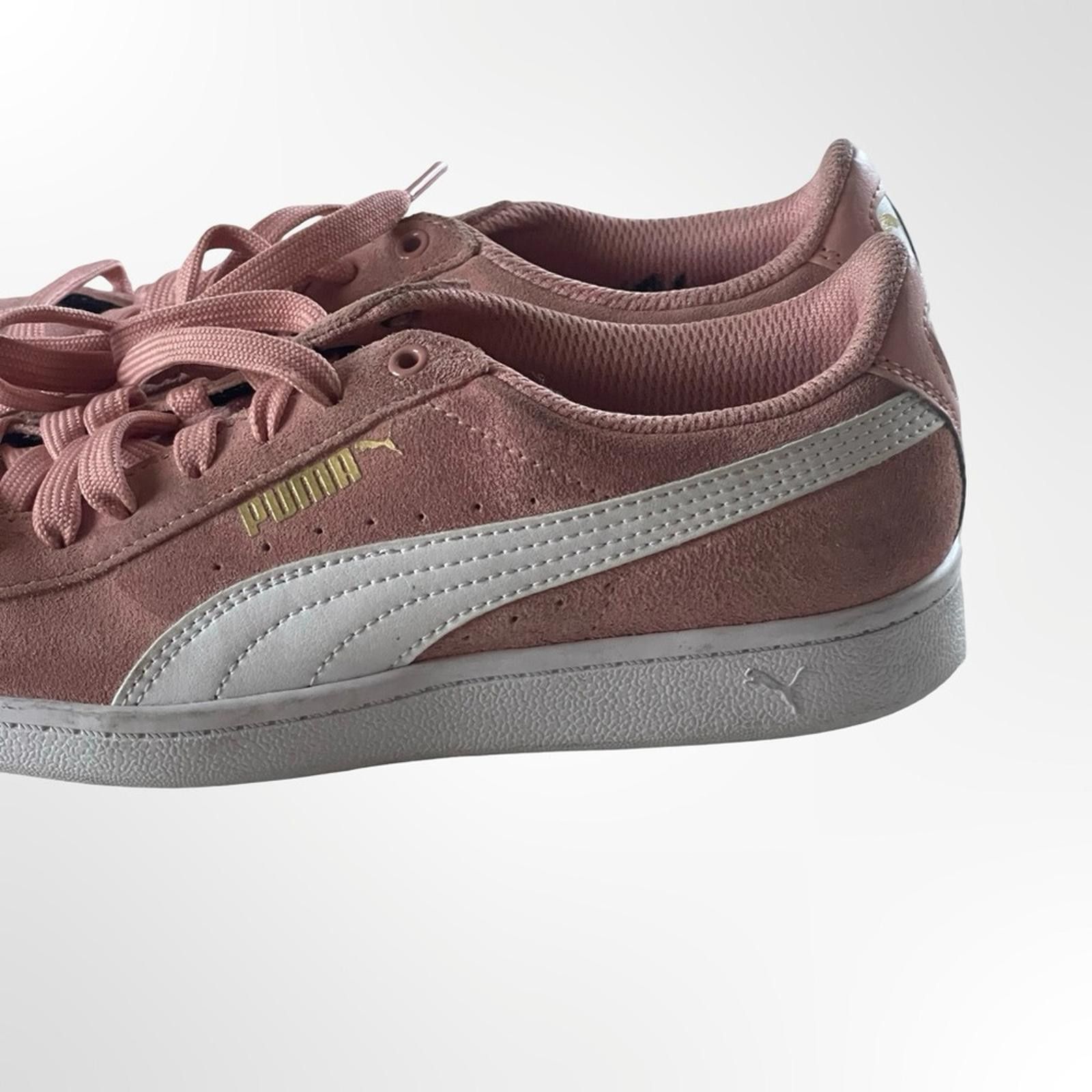 Puma Puma Women's Blush Pink Sneakers in size 6.5 Size US 6.5 / IT 36.5 - 7 Thumbnail