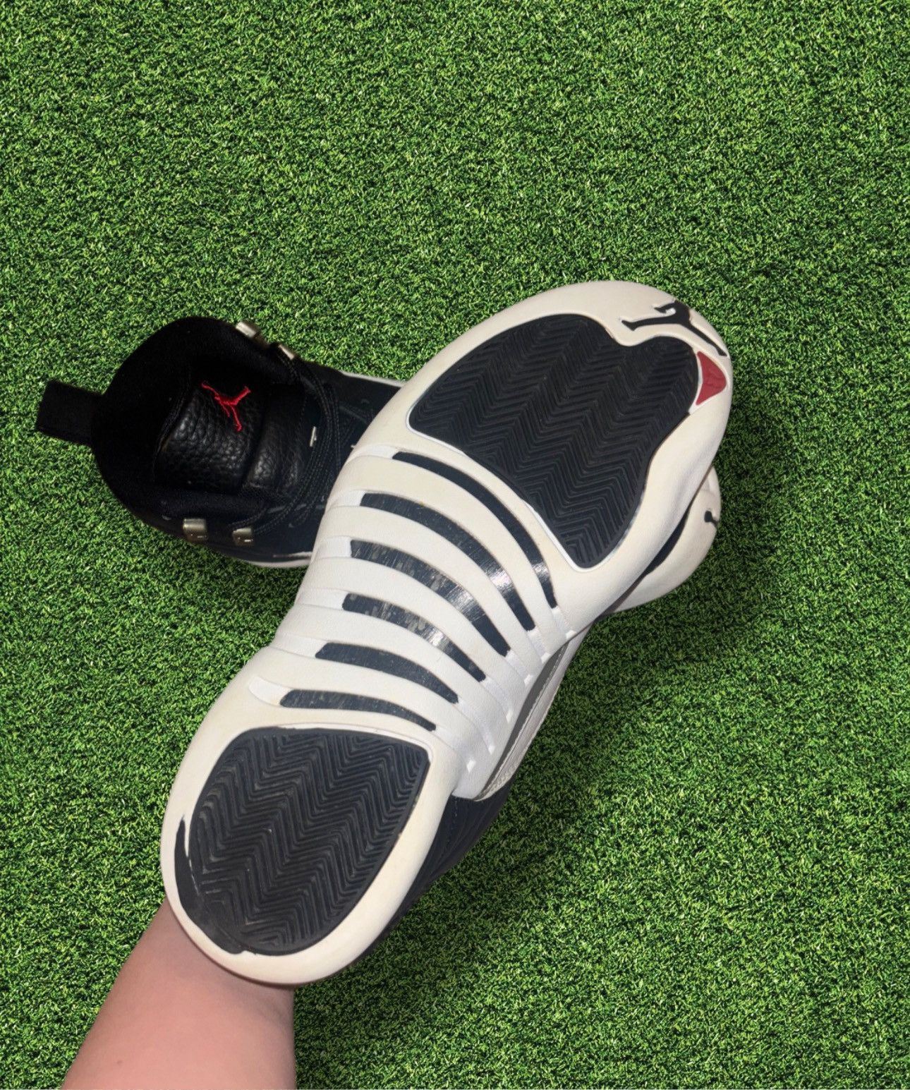 Jordan Brand × Nike Jordan 12 Playoffs Size US 8 / EU 41 - 4 Thumbnail