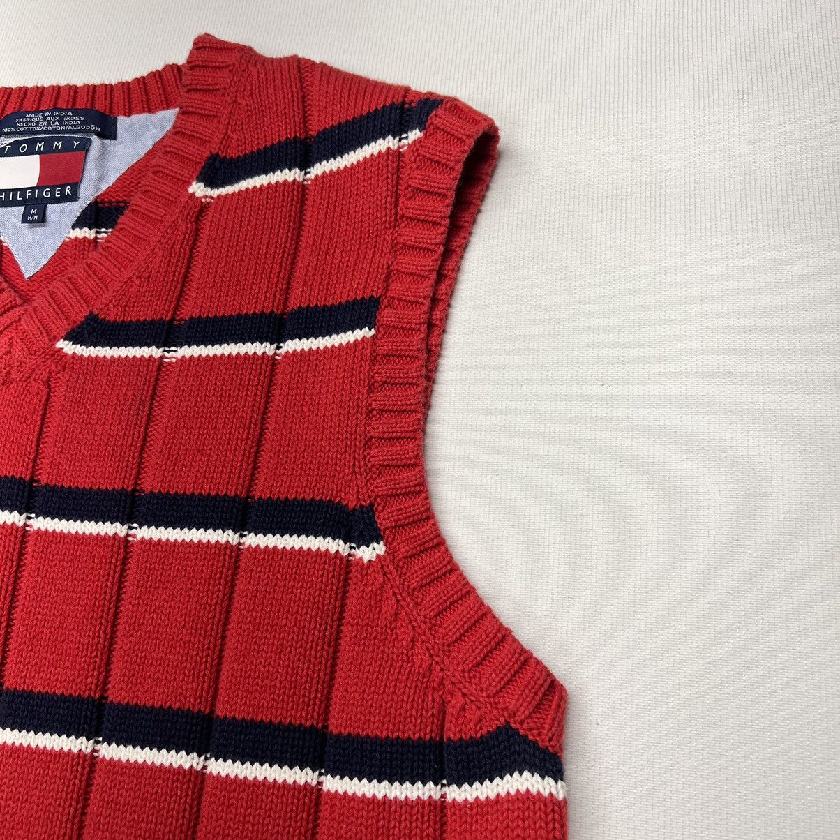 Tommy Hilfiger × Vintage VTG Tommy Hilfiger Sweater Vest Red Striped V-Neck Knit Size US M / EU 48-50 / 2 - 4 Thumbnail
