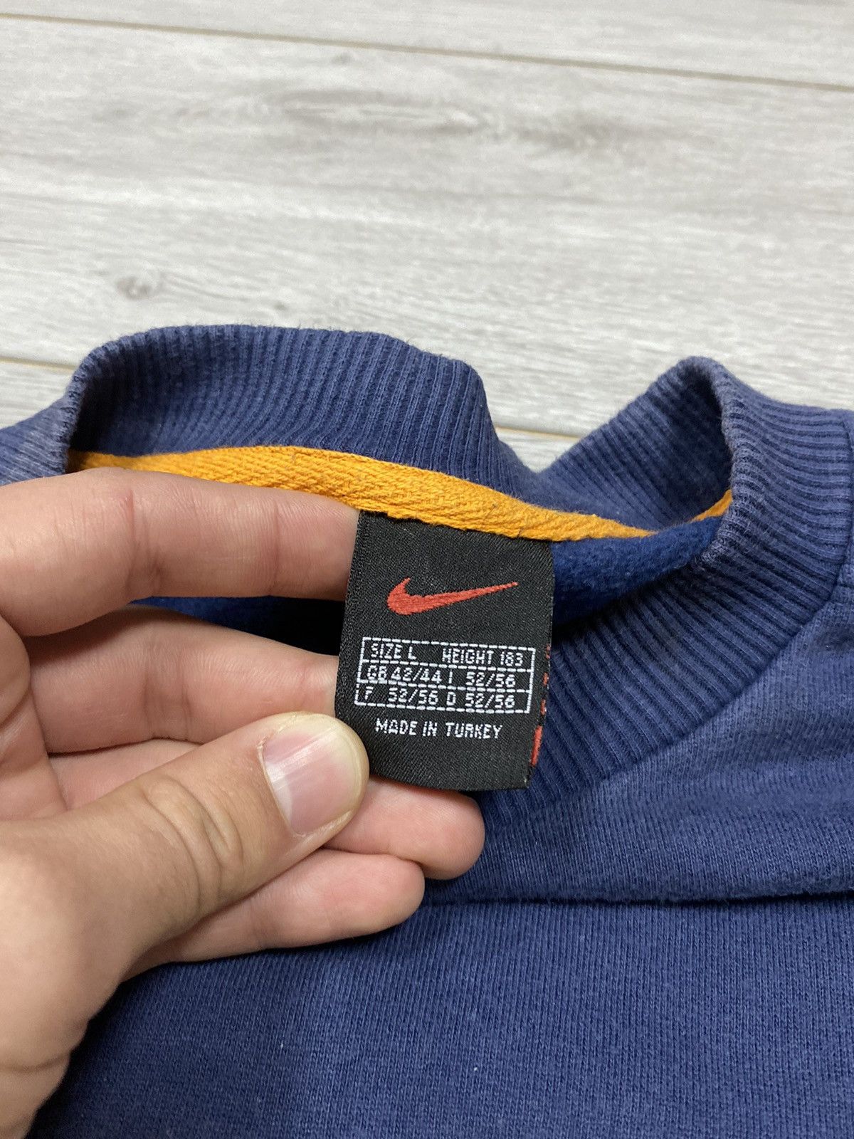 Nike Nike spell out big logo sweatshirt Size US L / EU 52-54 / 3 - 2 Thumbnail