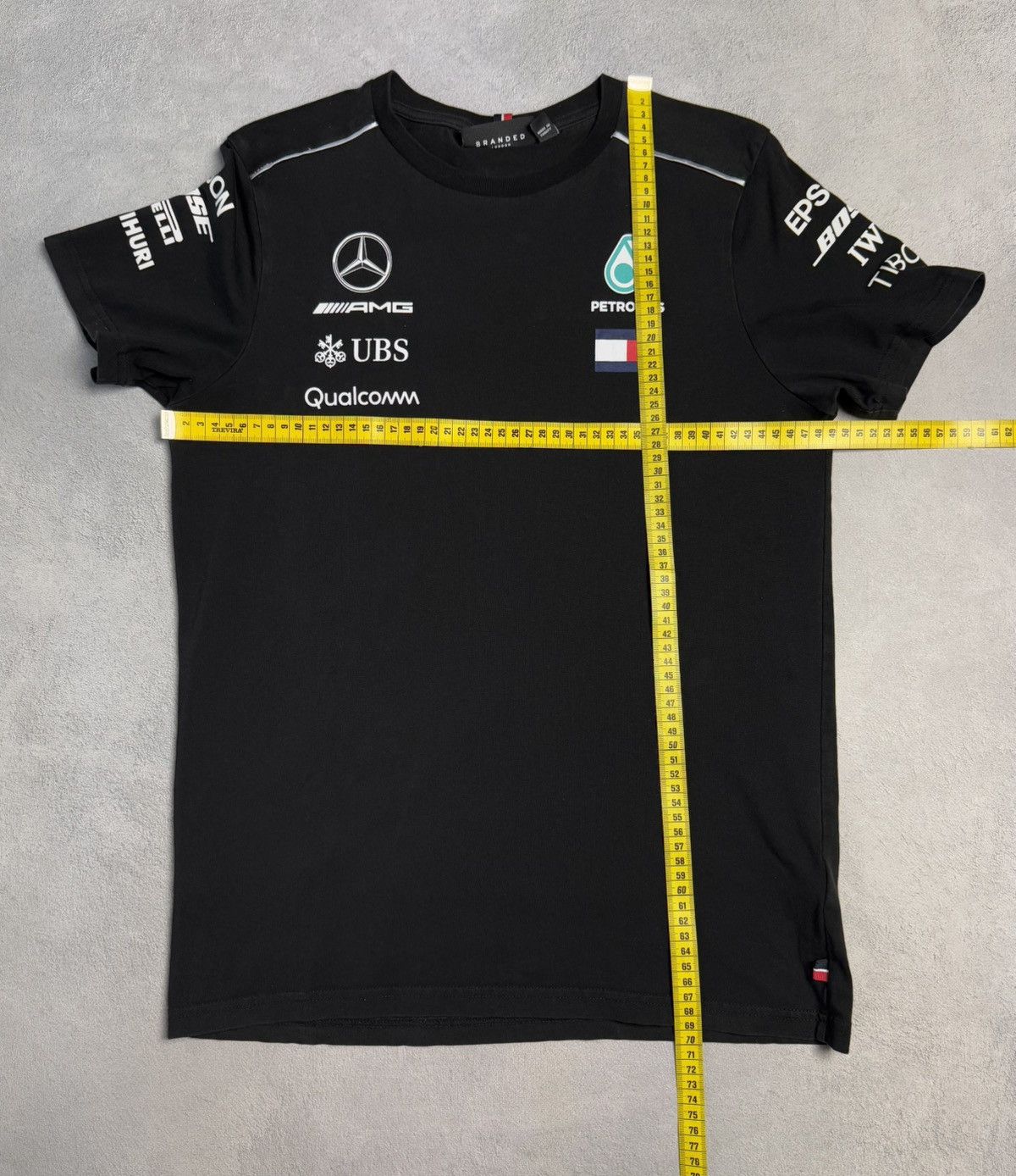 Mercedes-Benz Mercedes AMG Petronas F1 Racing Team T-Shirt size S Size US S / EU 44-46 / 1 - 9 Thumbnail