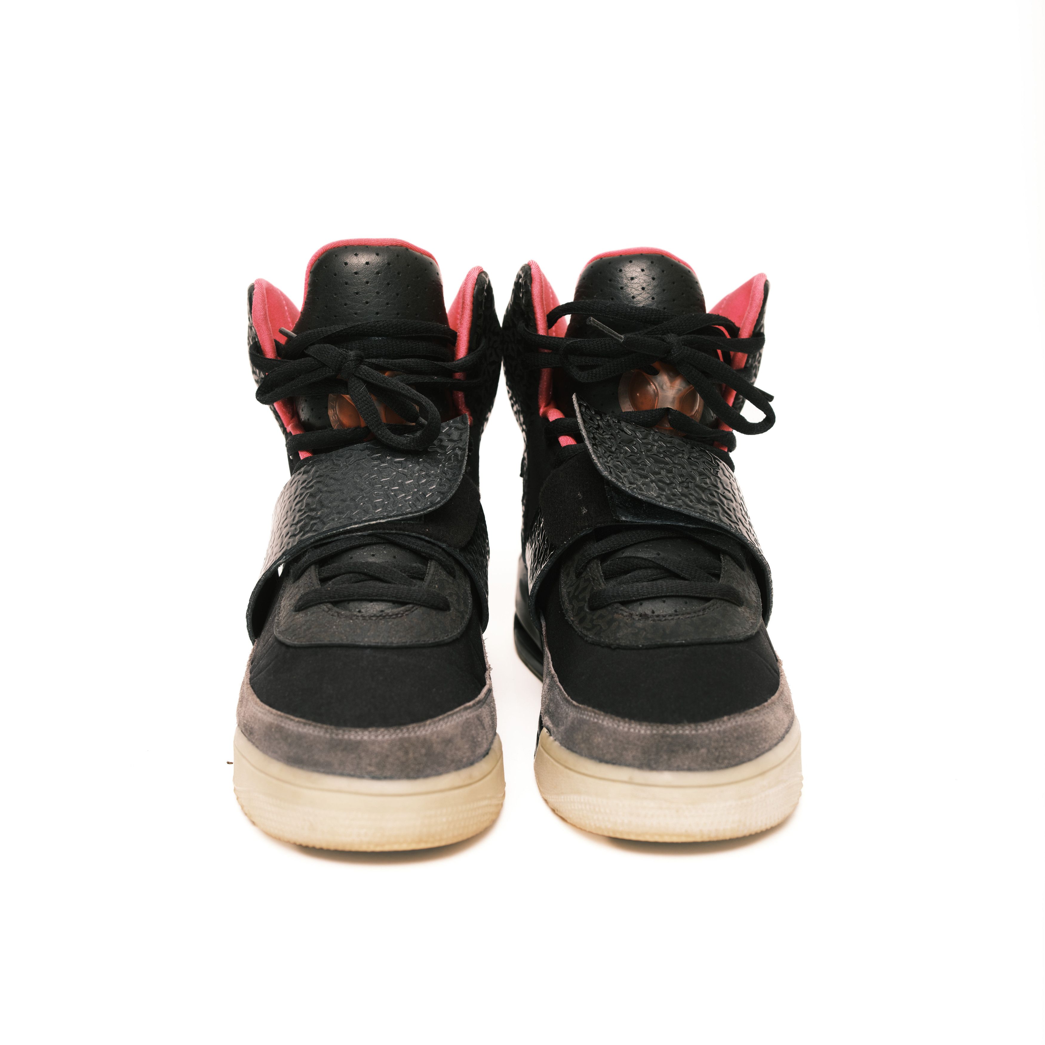 Kanye West Nike Air Yeezy 1 Blink Size 10.5 w/ Box Size US 10.5 / EU 43-44 - 5 Thumbnail
