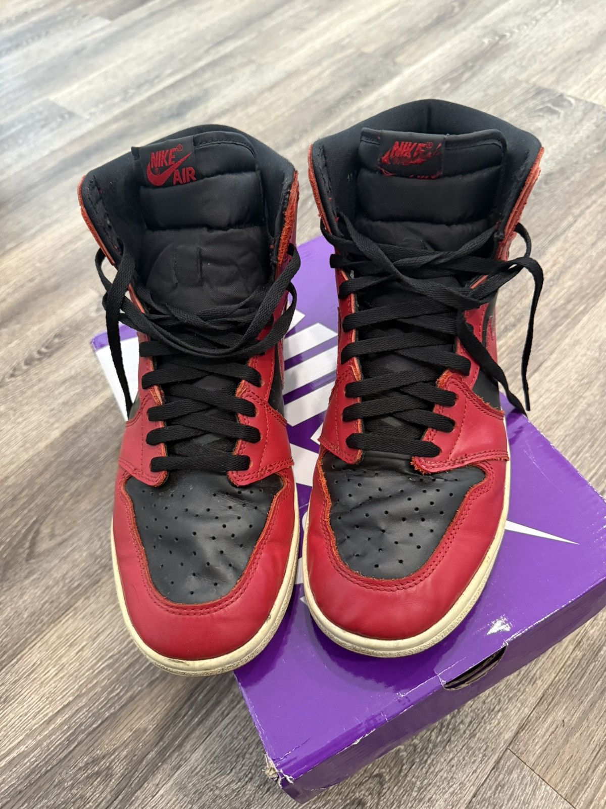 Jordan Brand Jordan 1 '85 Varsity Red BQ4422-600 Size US 11 / EU 44 - 2 Thumbnail
