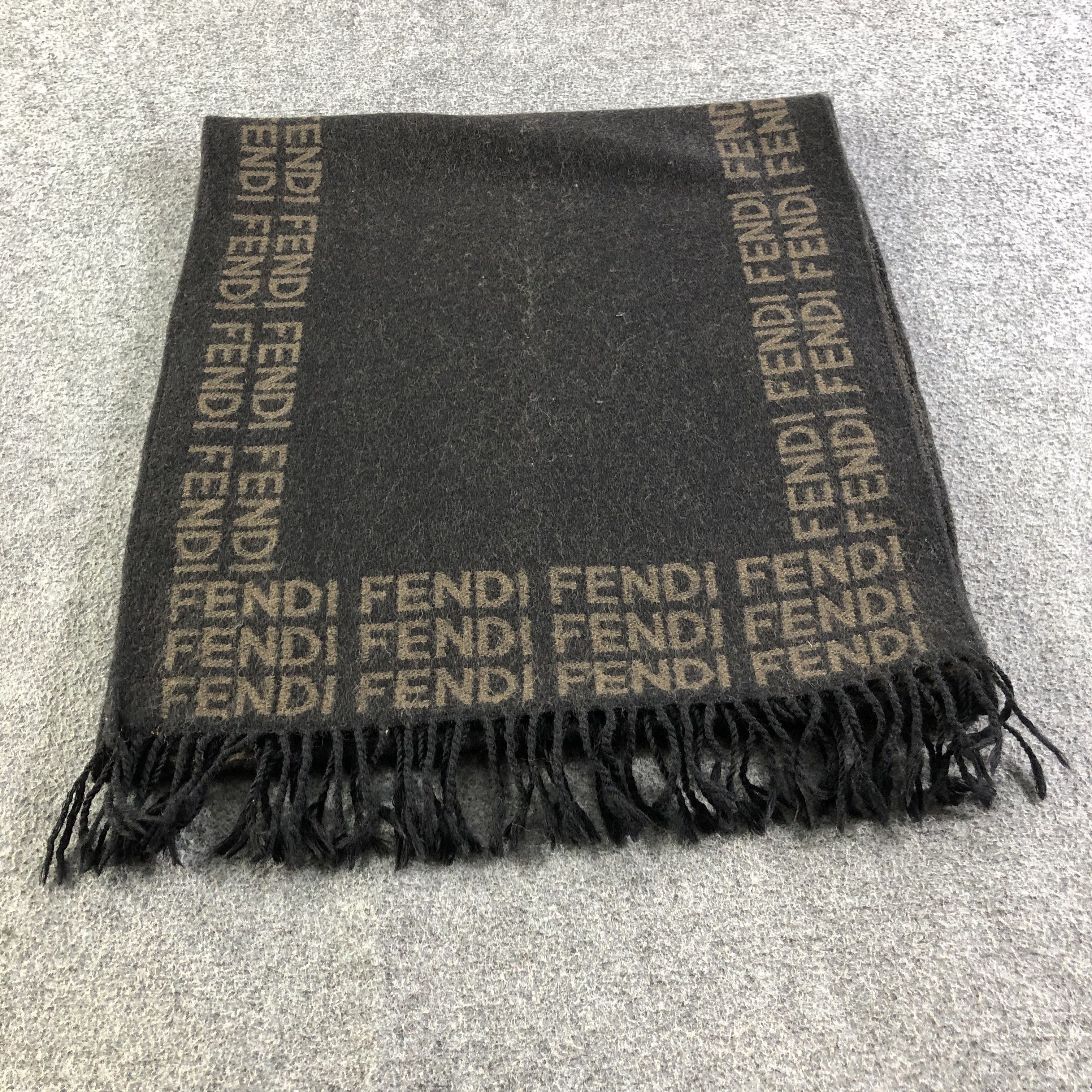 Fendi Fendi Wool Scarf Muffler V1735 Size ONE SIZE - 4 Thumbnail
