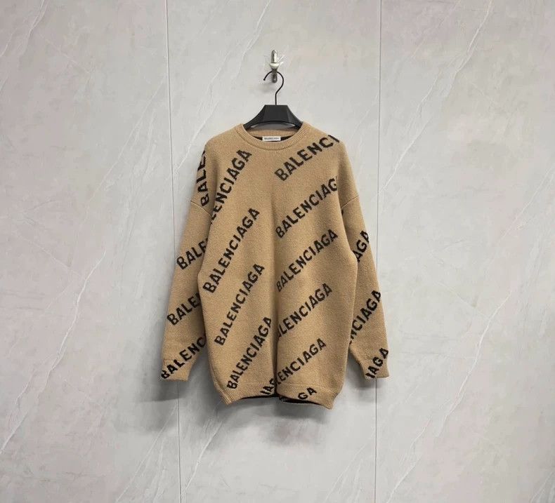 Balenciaga Balenciaga Bullet screen full of Logo sweater Size US XS / EU 42 / 0 - 1 Thumbnail