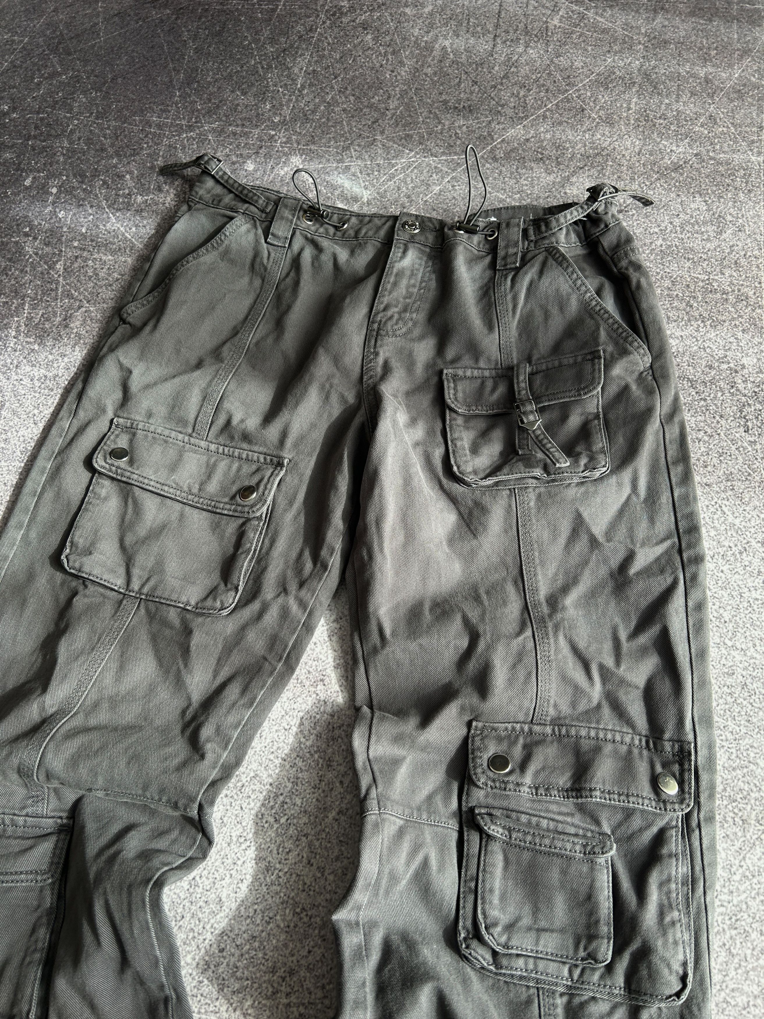 Yohji Yamamoto Y2K Cargo Pants Multi Pocket Tactical Wide Fit Dark Grey Size US 32 / EU 48 - 2 Thumbnail