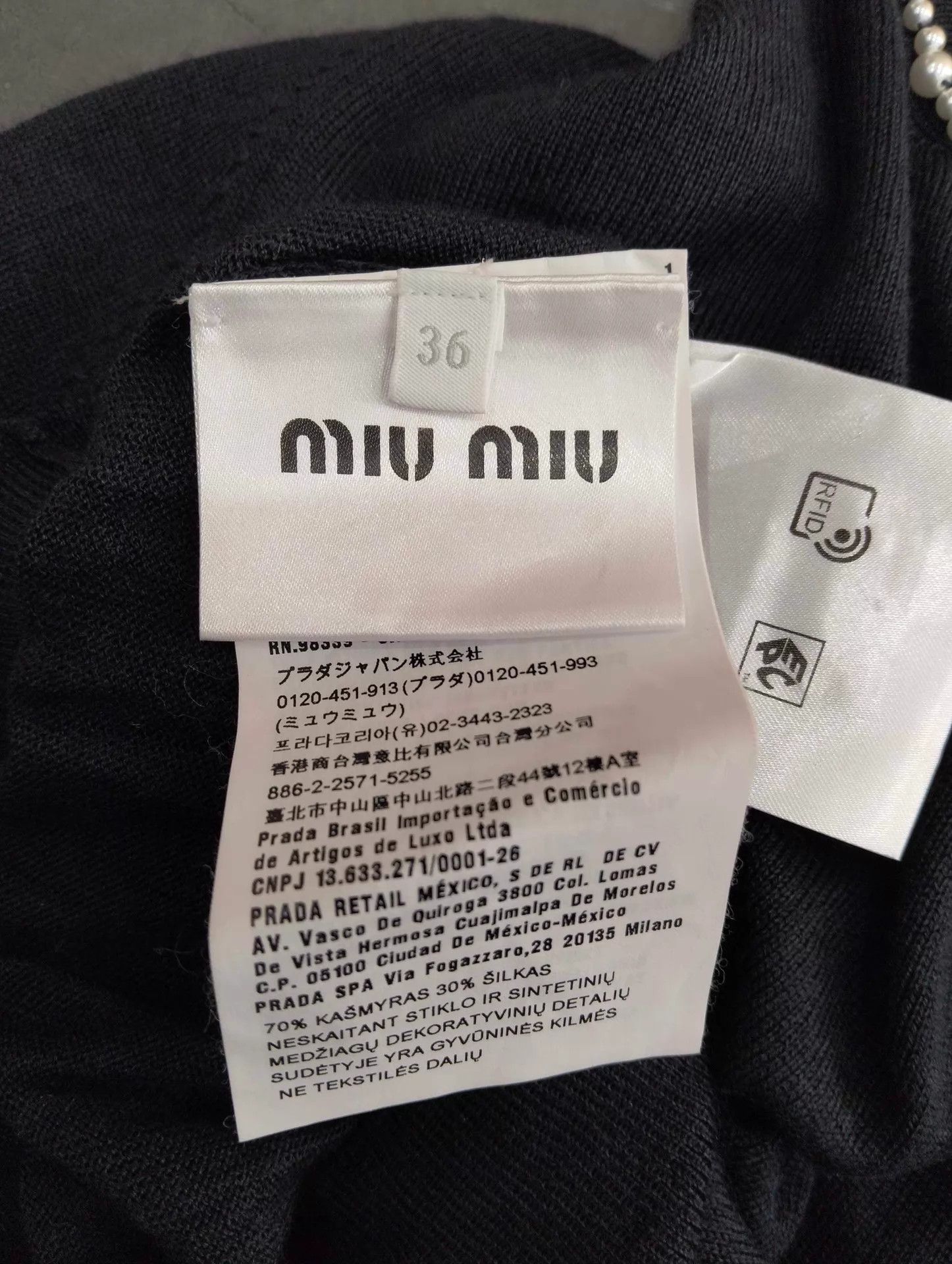Miu Miu MIU MIU Pearl Bow Crewneck Thin Cashmere Sweater 36 Size XS / US 0-2 / IT 36-38 - 5 Thumbnail