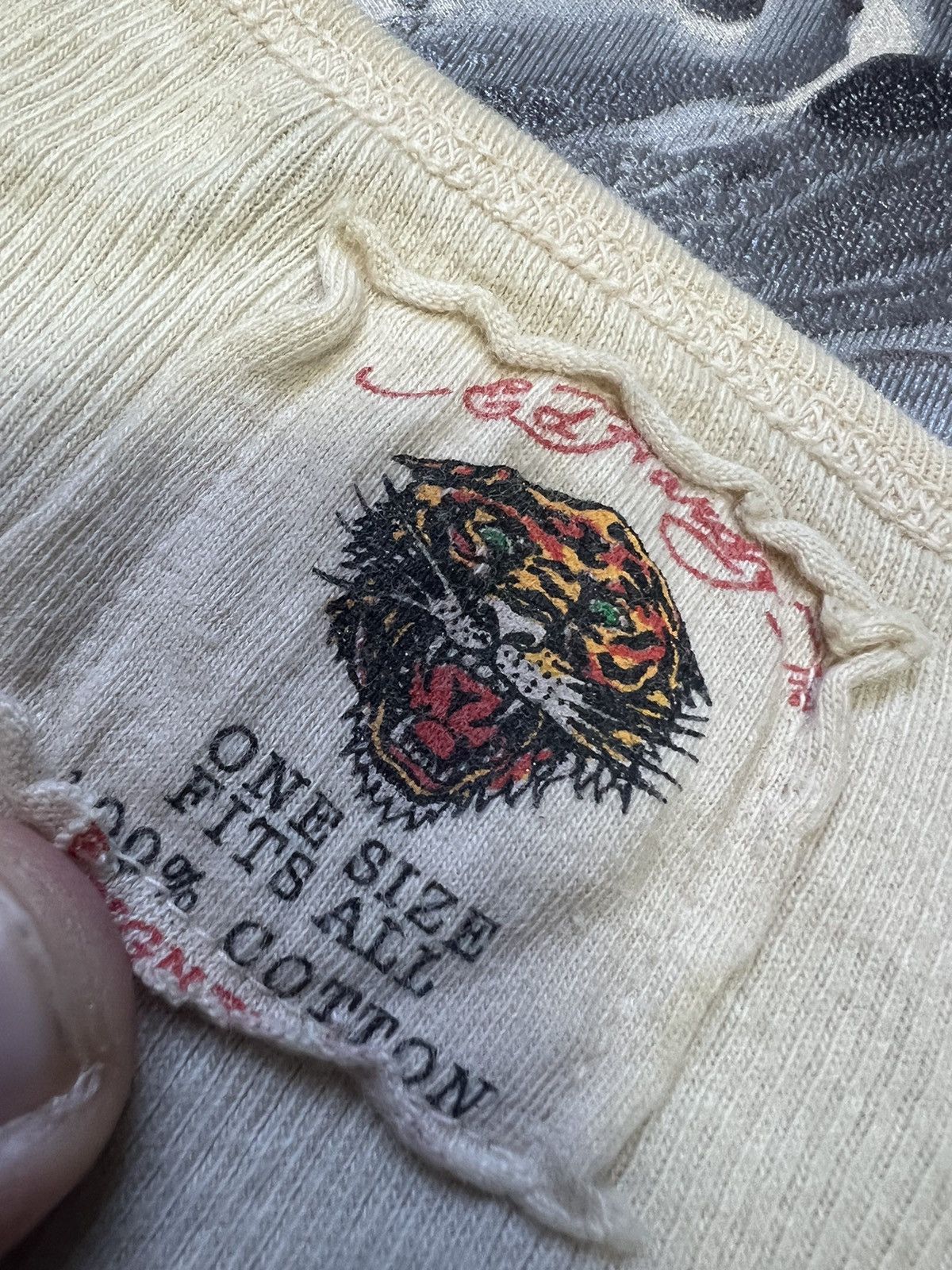 Christian Audigier × Ed Hardy × Vintage Crazy Ed Hardy By Christian Audigier Y2K T-Shirt tank Size S / US 4 / IT 40 - 4 Thumbnail