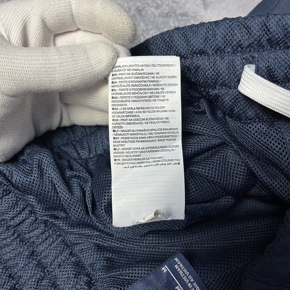 Nike Vintage Nike Nylon Track Pants Swoosh Y2K Streetwear Drill Size US 32 / EU 48 - 16 Thumbnail