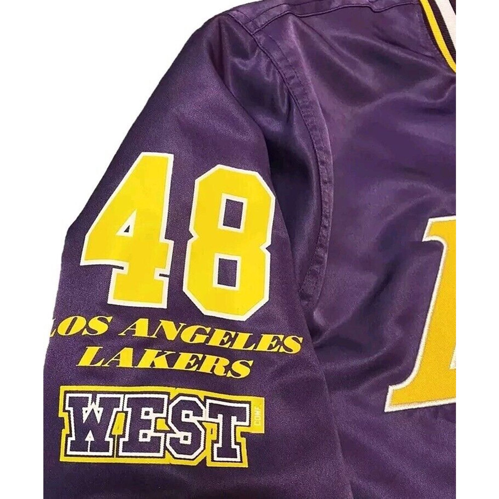 NBA VTG 90s NBA LA LAKERS Los Angeles West 48 SATIN BOMBER Size US L / EU 52-54 / 3 - 3 Thumbnail