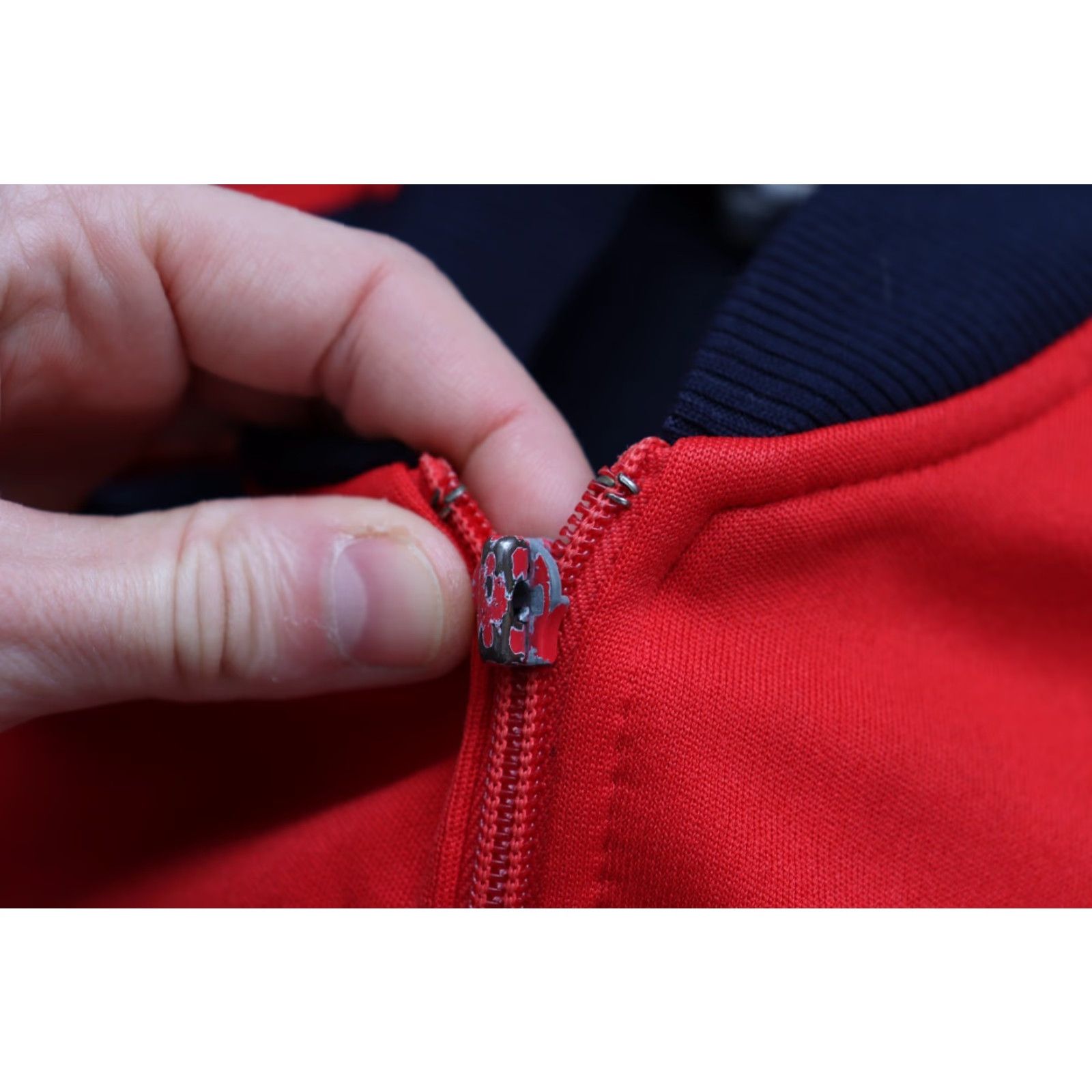 Adidas VINTAGE ADIDAS JACKET Jacket Men Small Red Navy 1980s Retro Taiwan Zip Size US S / EU 44-46 / 1 - 3 Thumbnail