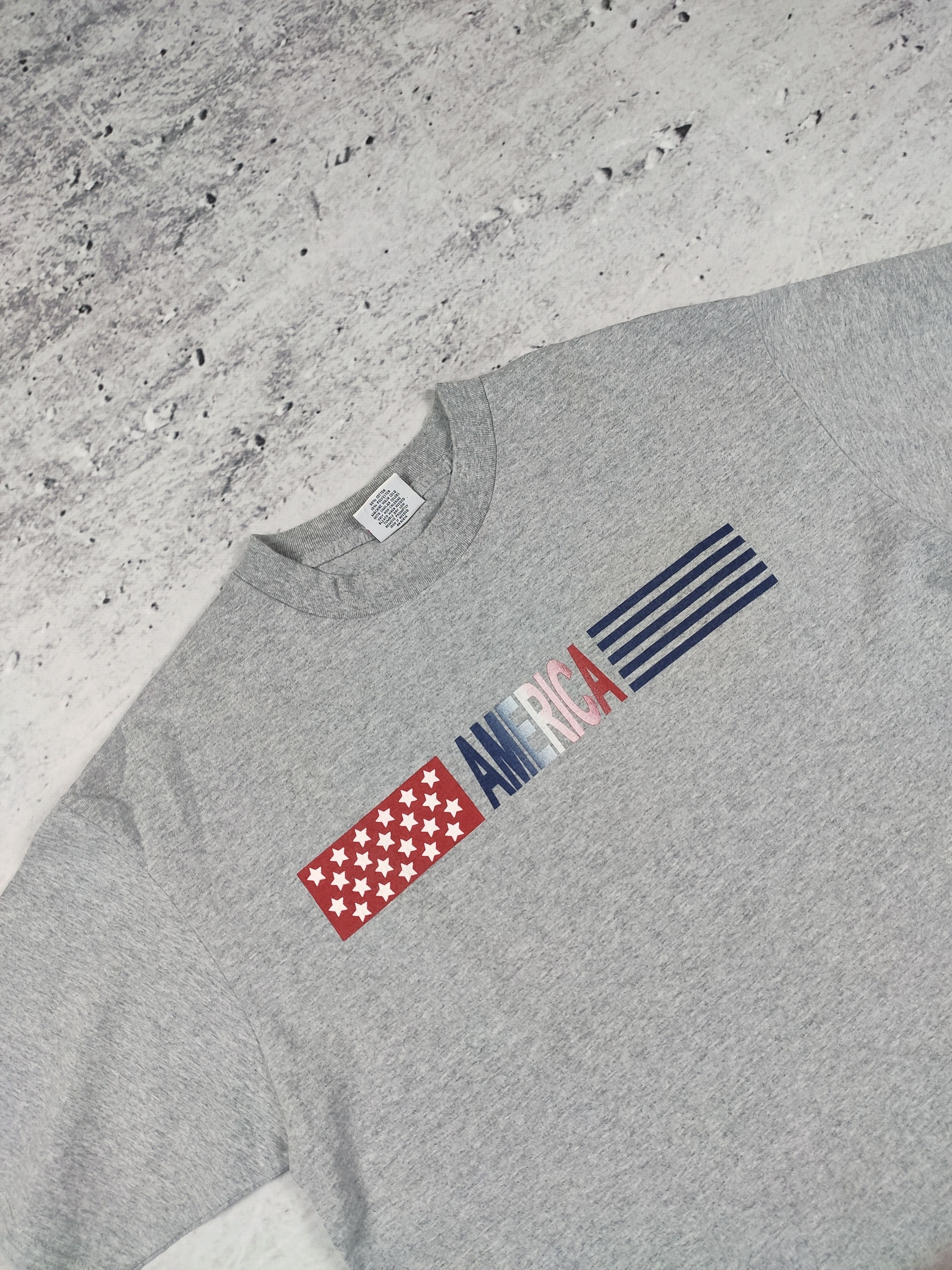 Vintage Vintage America USA t-shirt 90s 80s retro Size US L / EU 52-54 / 3 - 2 Thumbnail