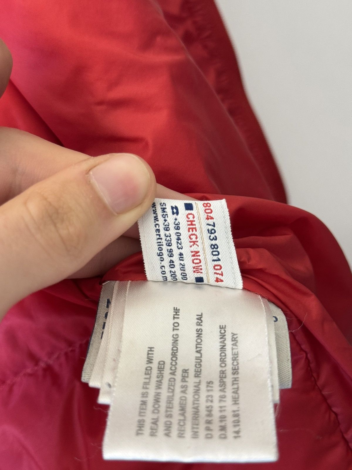 Moncler Moncler Gui Down Vest Red Gilet Size US M / EU 48-50 / 2 - 11 Thumbnail