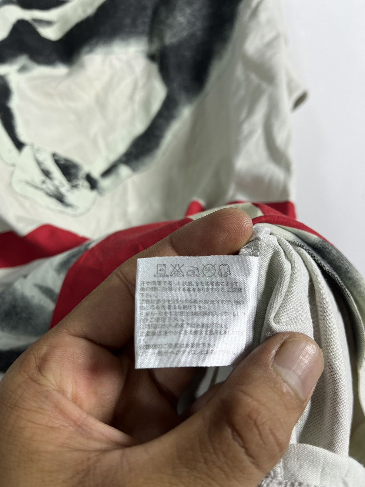 Barbara Kruger BARBARA KRUGER REMOTE CONTROL TSHIRT Size US L / EU 52-54 / 3 - 4 Thumbnail