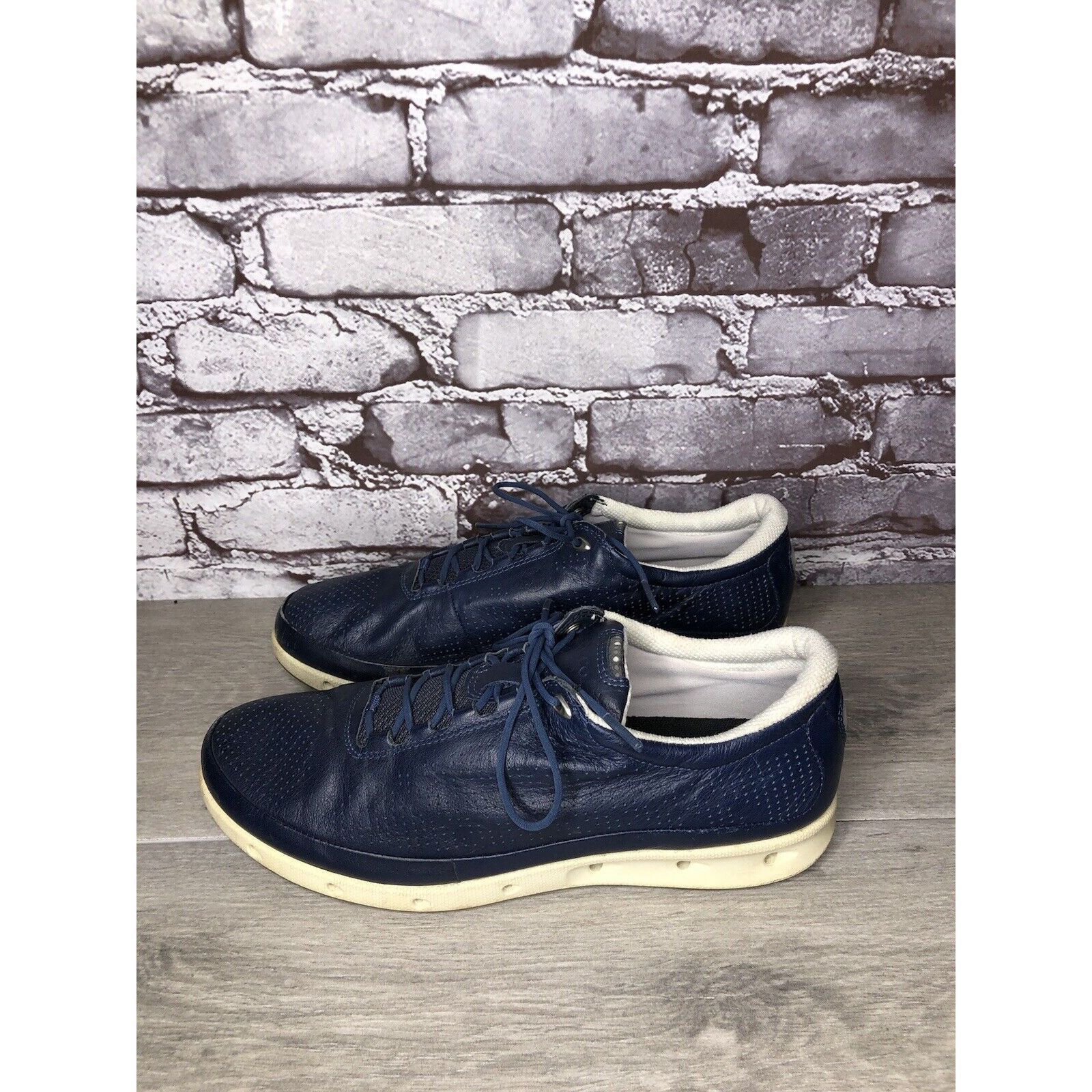 Ecco Ecco Blue Yak Leather Casual Comfort Lace Up Spikeless Golf Size US 11 / IT 41 - 16 Thumbnail