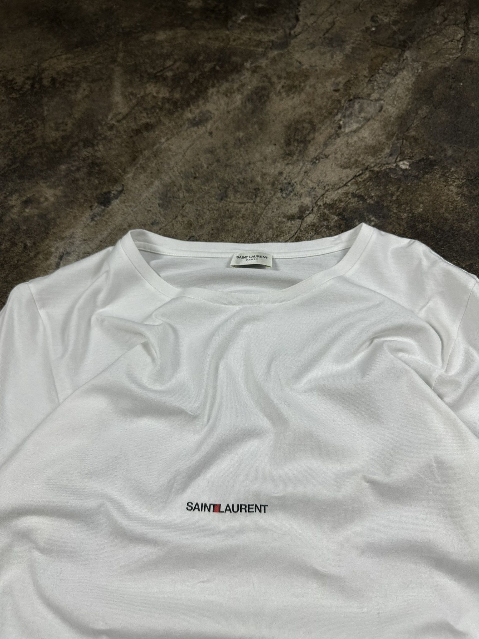 Saint Laurent Paris Saint Laurent Paris Logo Basic T-shirt Size US M / EU 48-50 / 2 - 2 Thumbnail