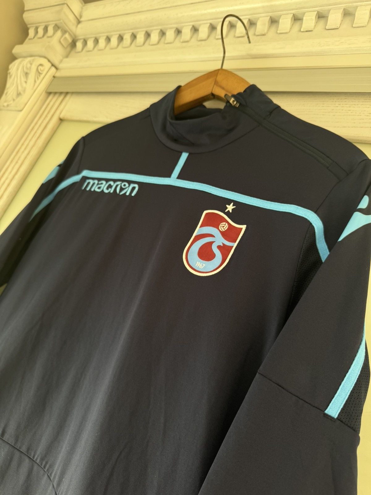 Macron Trabzonspor 2021-2022 Soccer Training Top Football Jersey Size US S / EU 44-46 / 1 - 6 Thumbnail