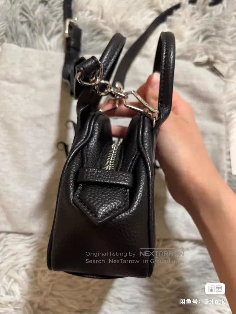 Vivienne Westwood Vivienne Westwood size os Yasmine Bowling Bag Handbag Chain Size ONE SIZE - 4 Thumbnail