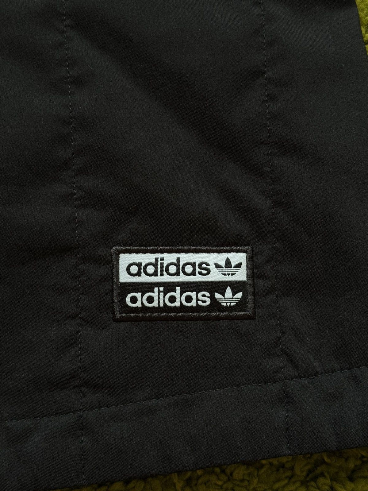Adidas Adidas quilted nylon mini skirt Size 28" / US 6 / IT 42 - 4 Thumbnail